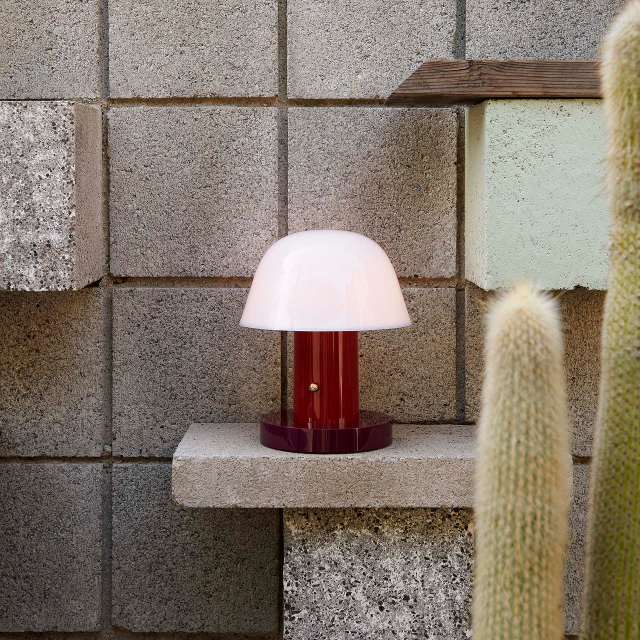 Setago Portable Table Lamp JH27: Quick Ship