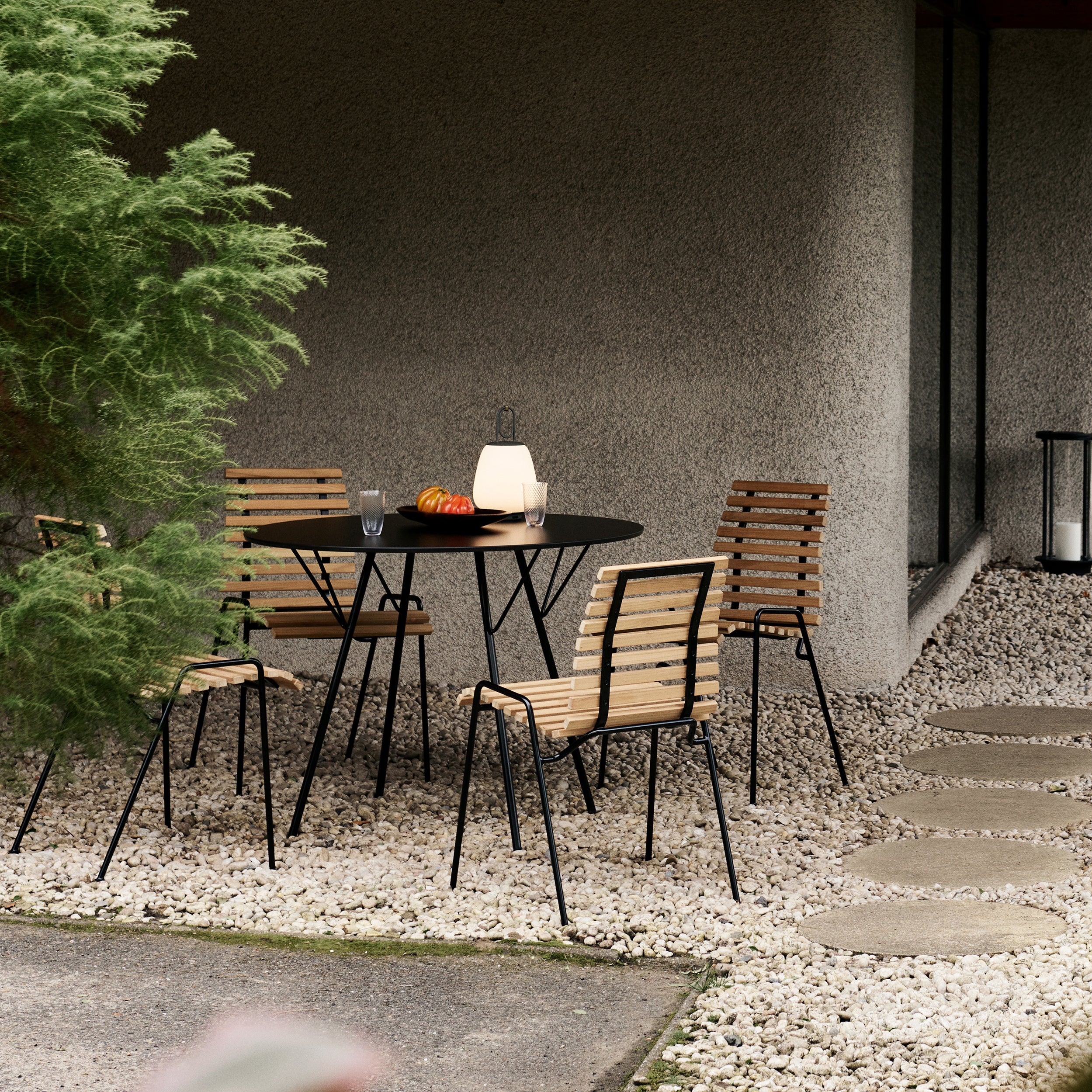 RFH Outdoor Dining Table: RD5 + RD6