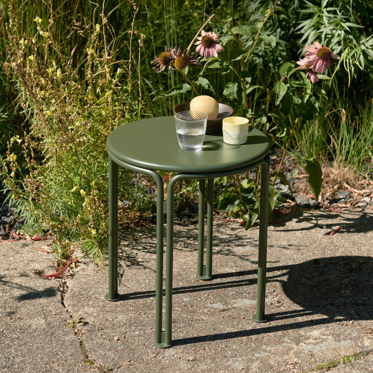 Thorvald SC102 Side Table: Outdoor