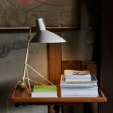 Tripod HM9 Table Lamp