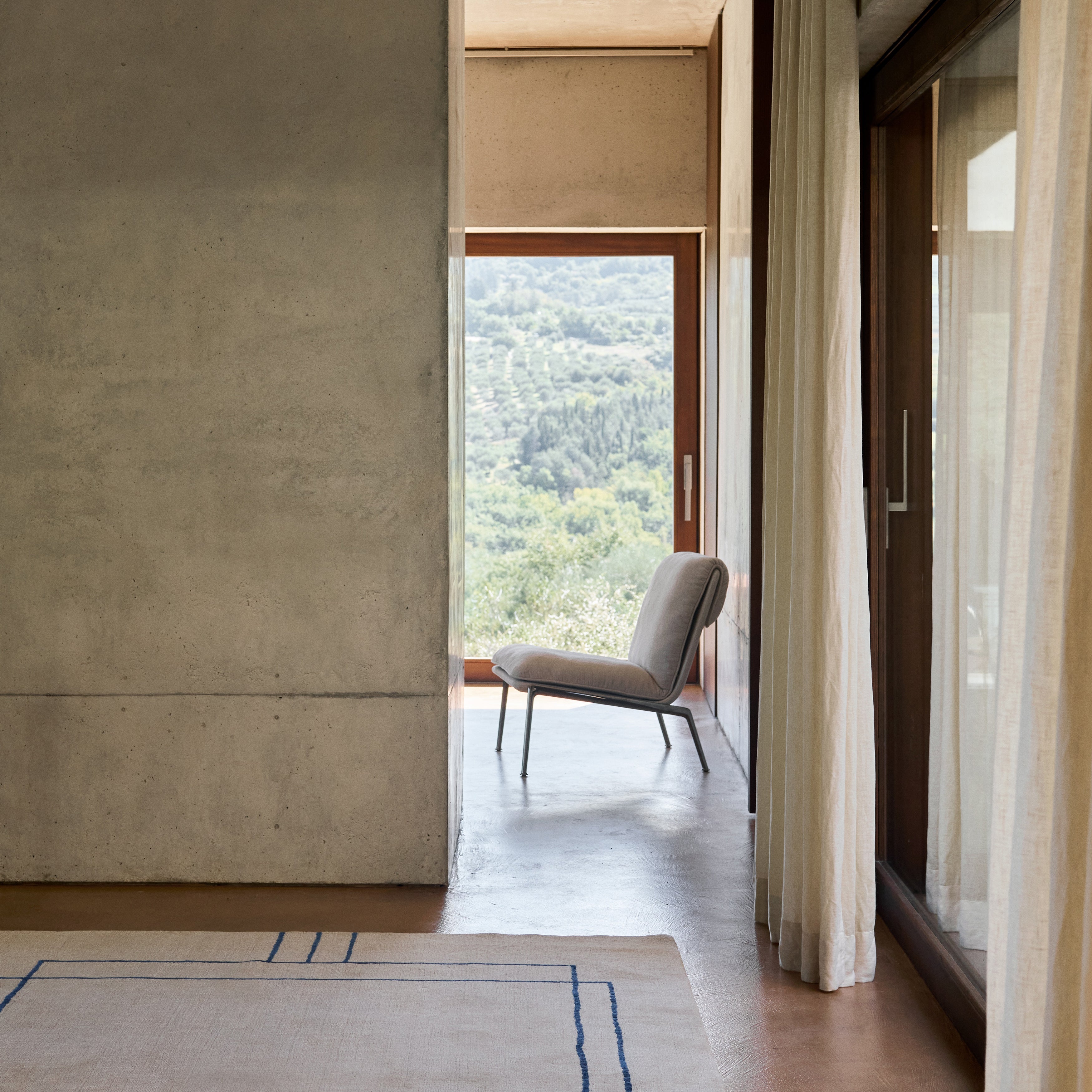 Muno LN18 Lounge Chair