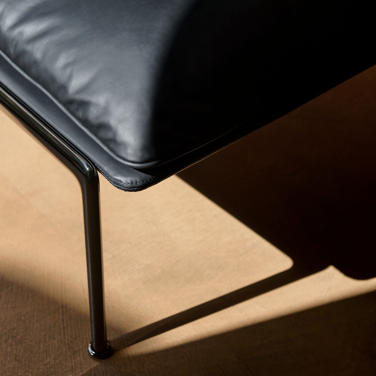 Muno LN16 Highback Lounge Chair