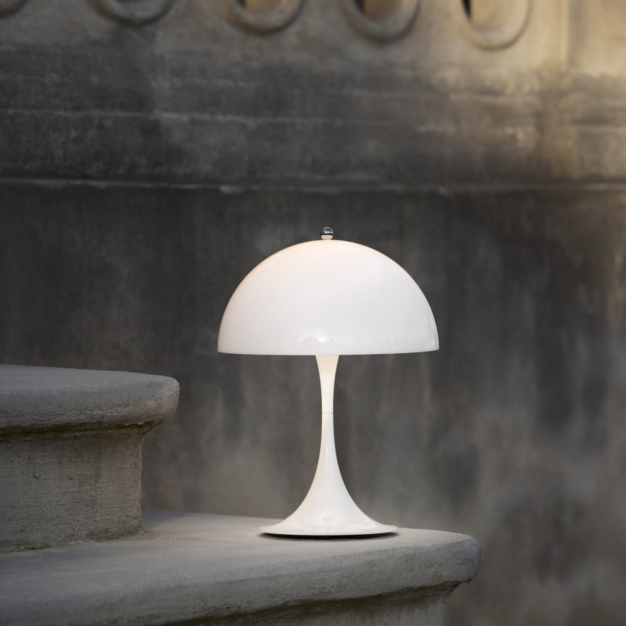 Panthella 250 Table Lamp