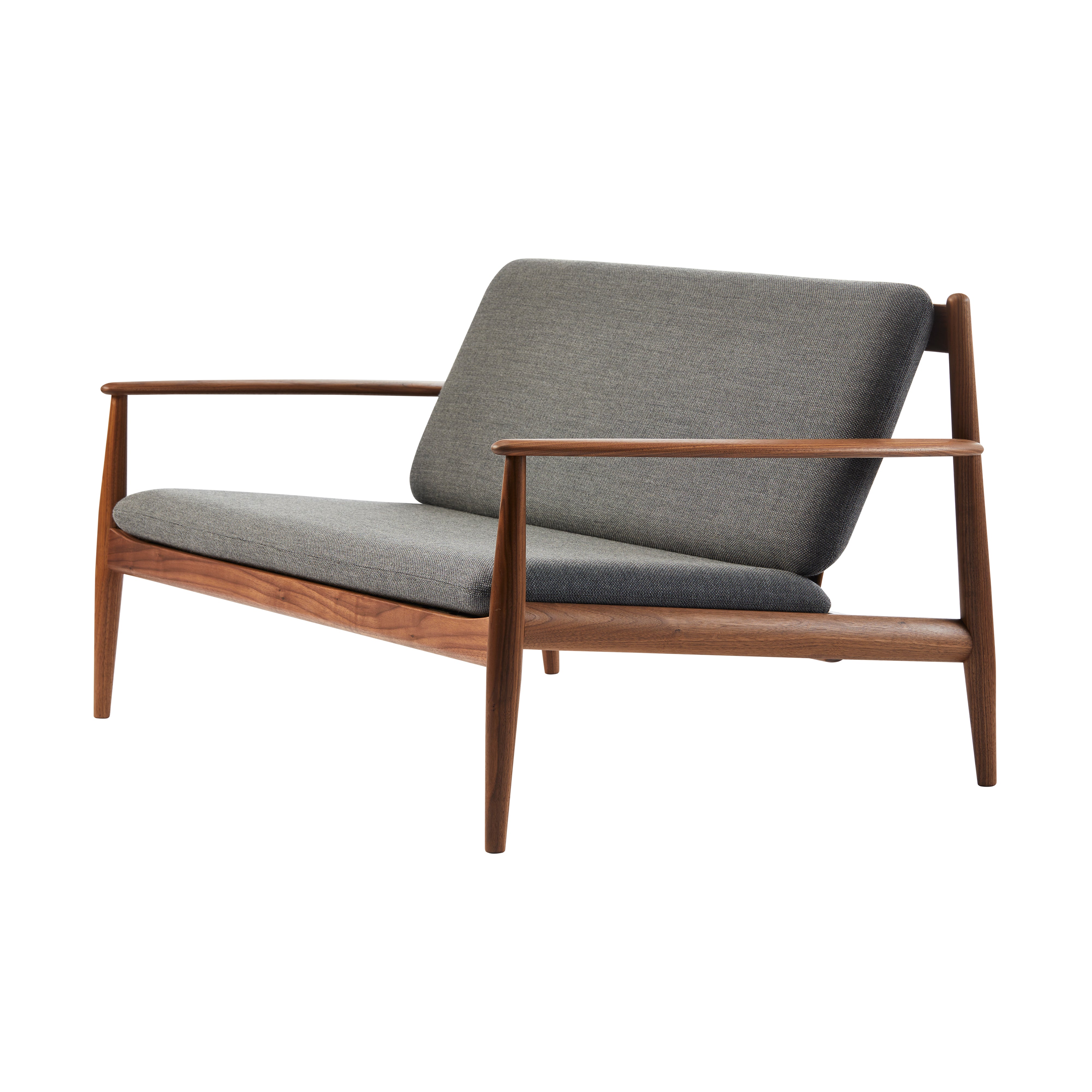 GJ 118 Sofa: American Walnut + 2.5