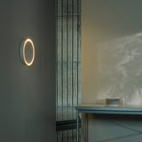 Amigo Wall Lamp: Outdoor