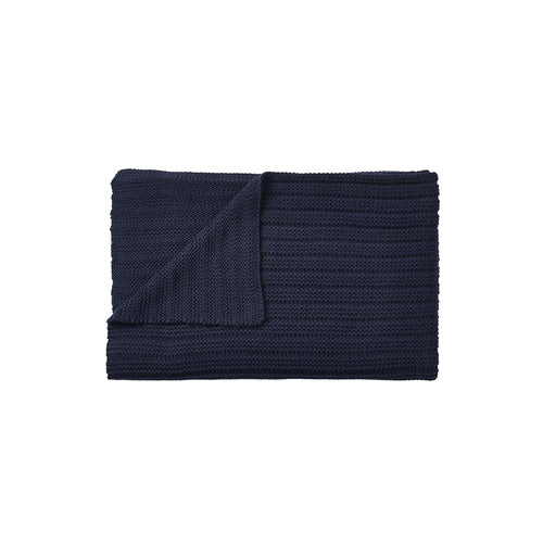 Ample Throw