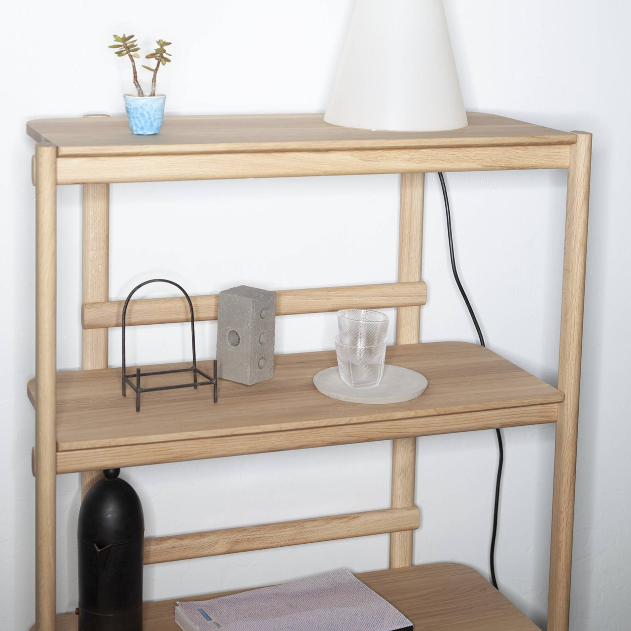 Archive Shelf: DI