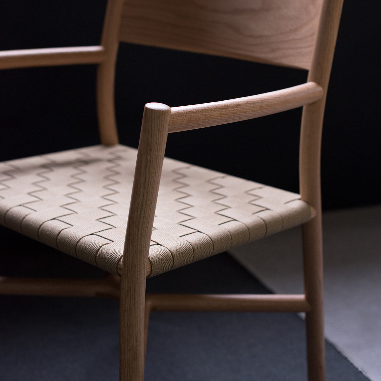 Ariake Armchair: Textile Strap