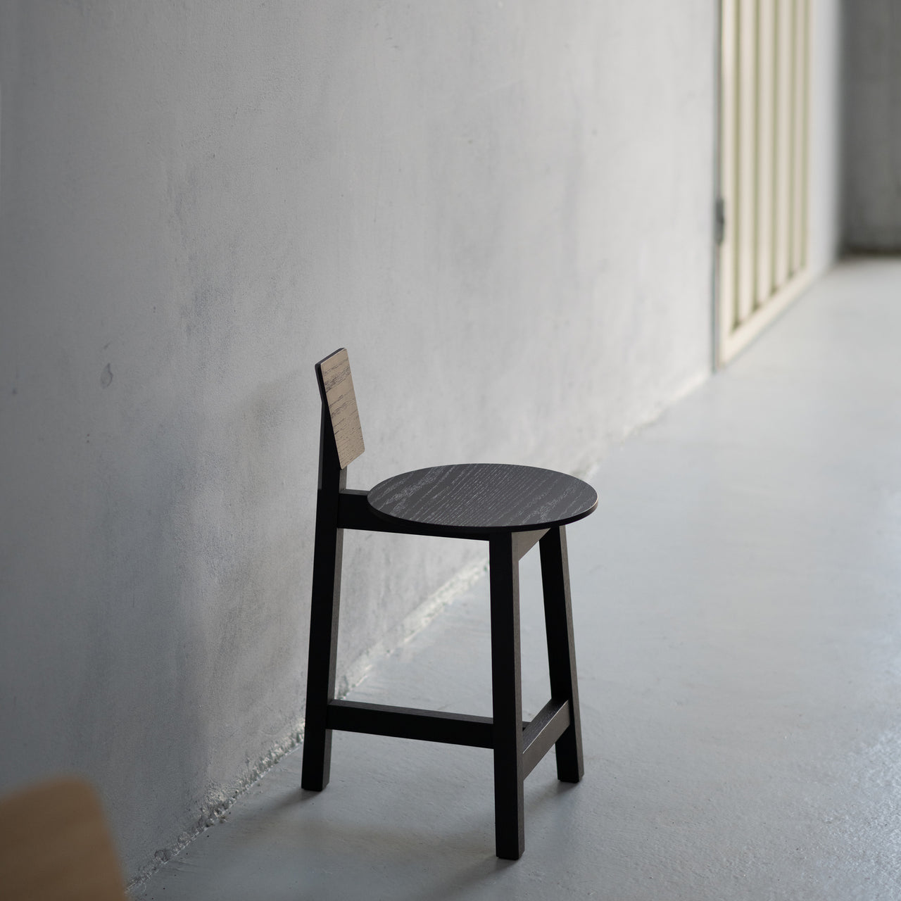 Homage Stool