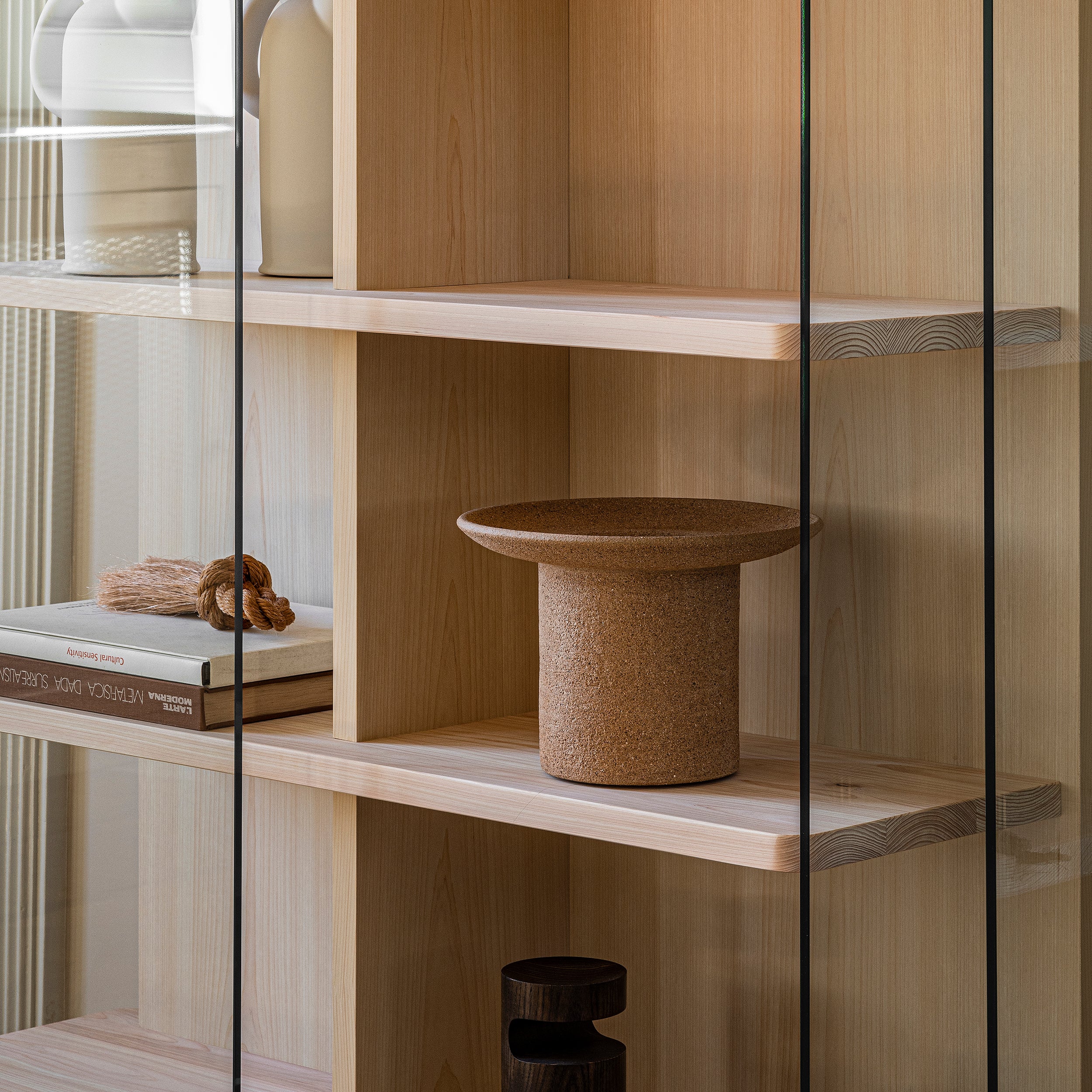 Hikari Cabinet