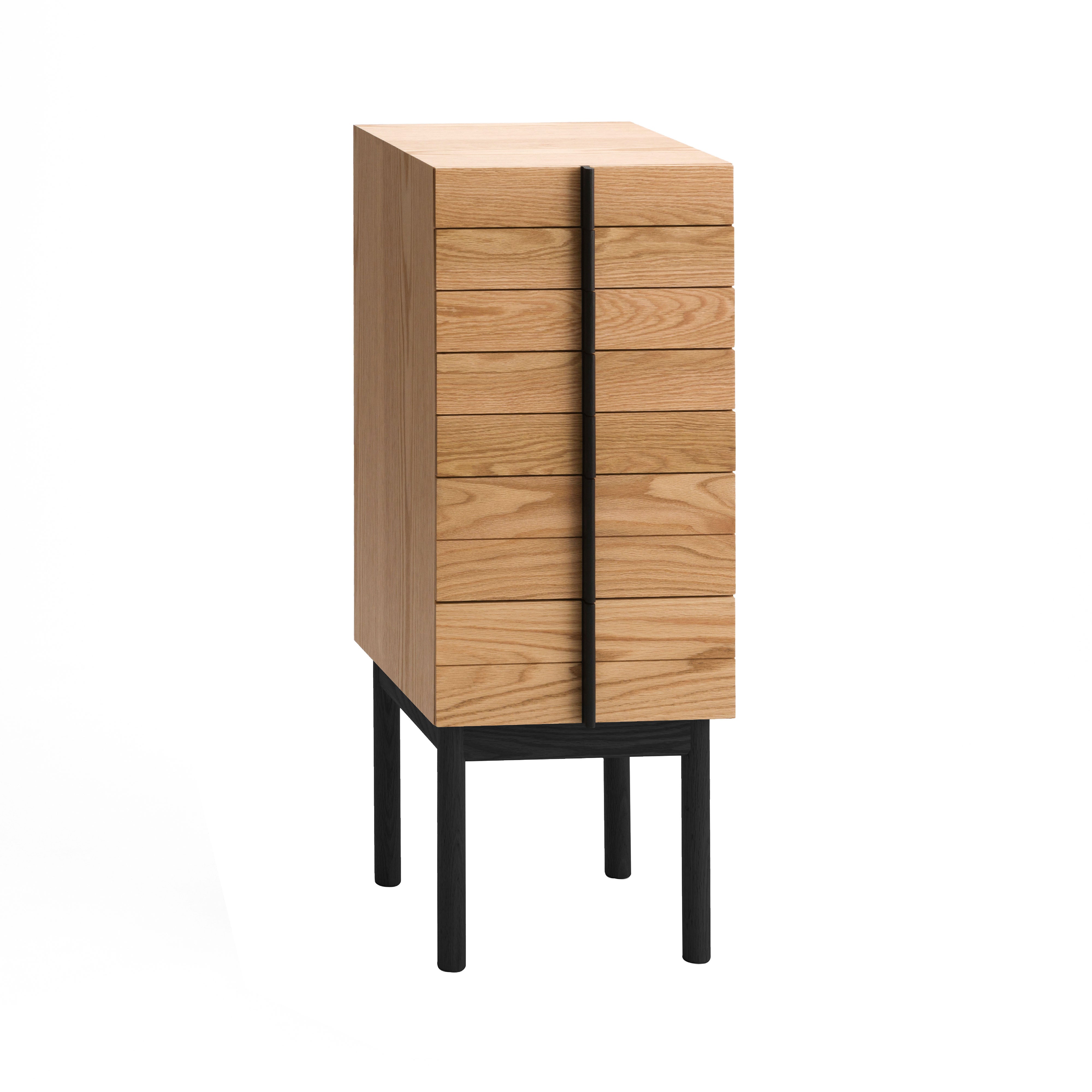 Column Chest: Natural Oak