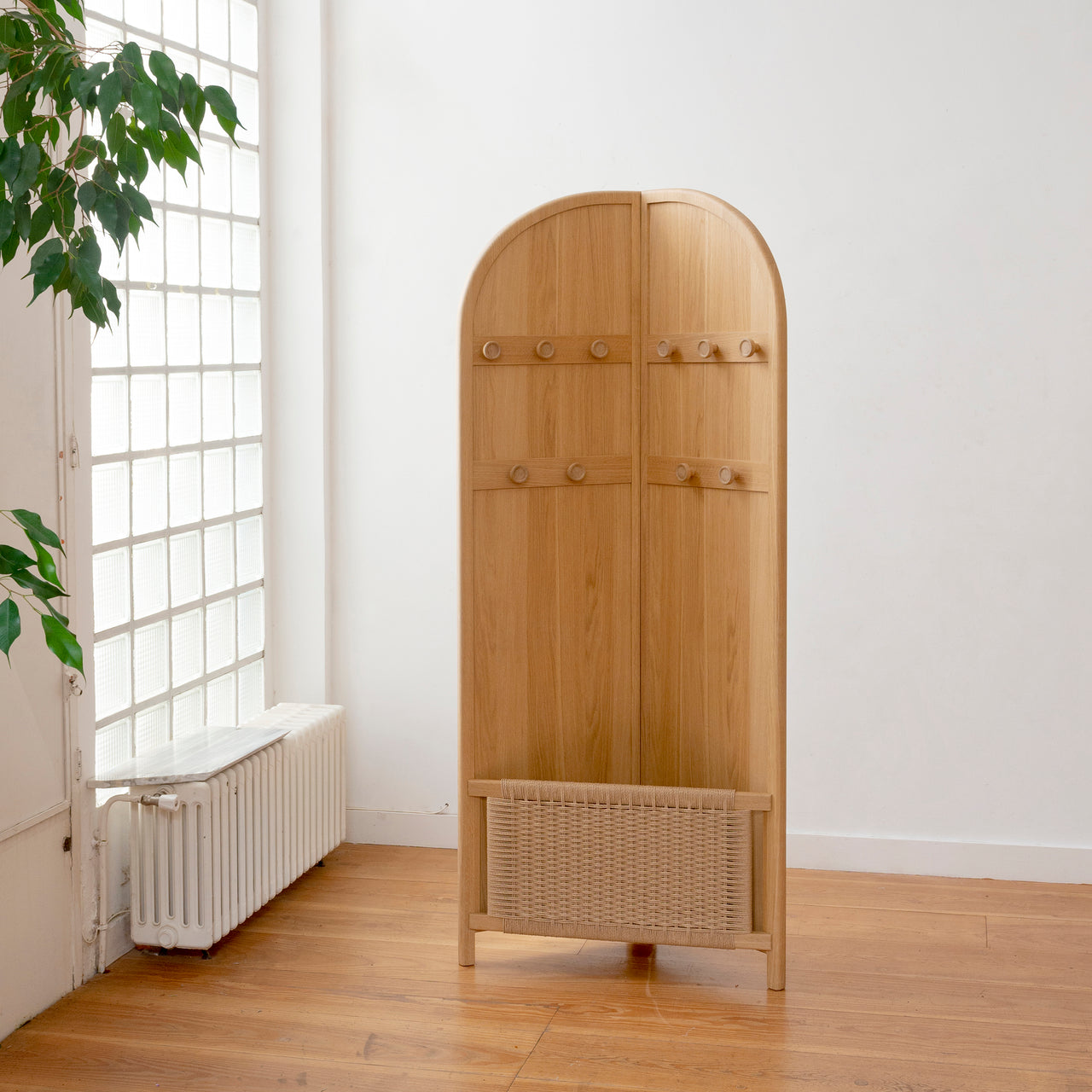 Cabine Dresser with Mirror