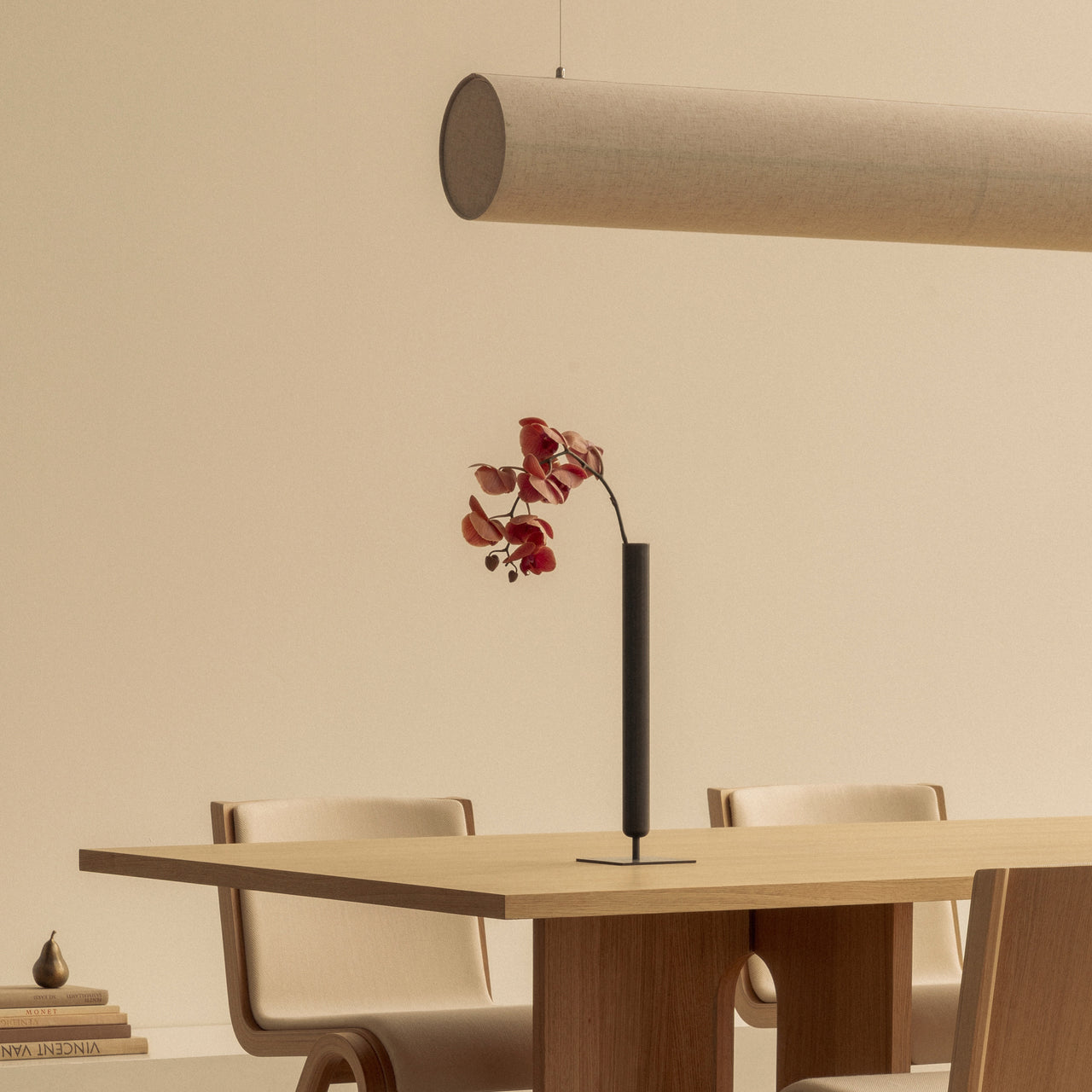 Hashira Linear Pendant Lamp: Quick ship