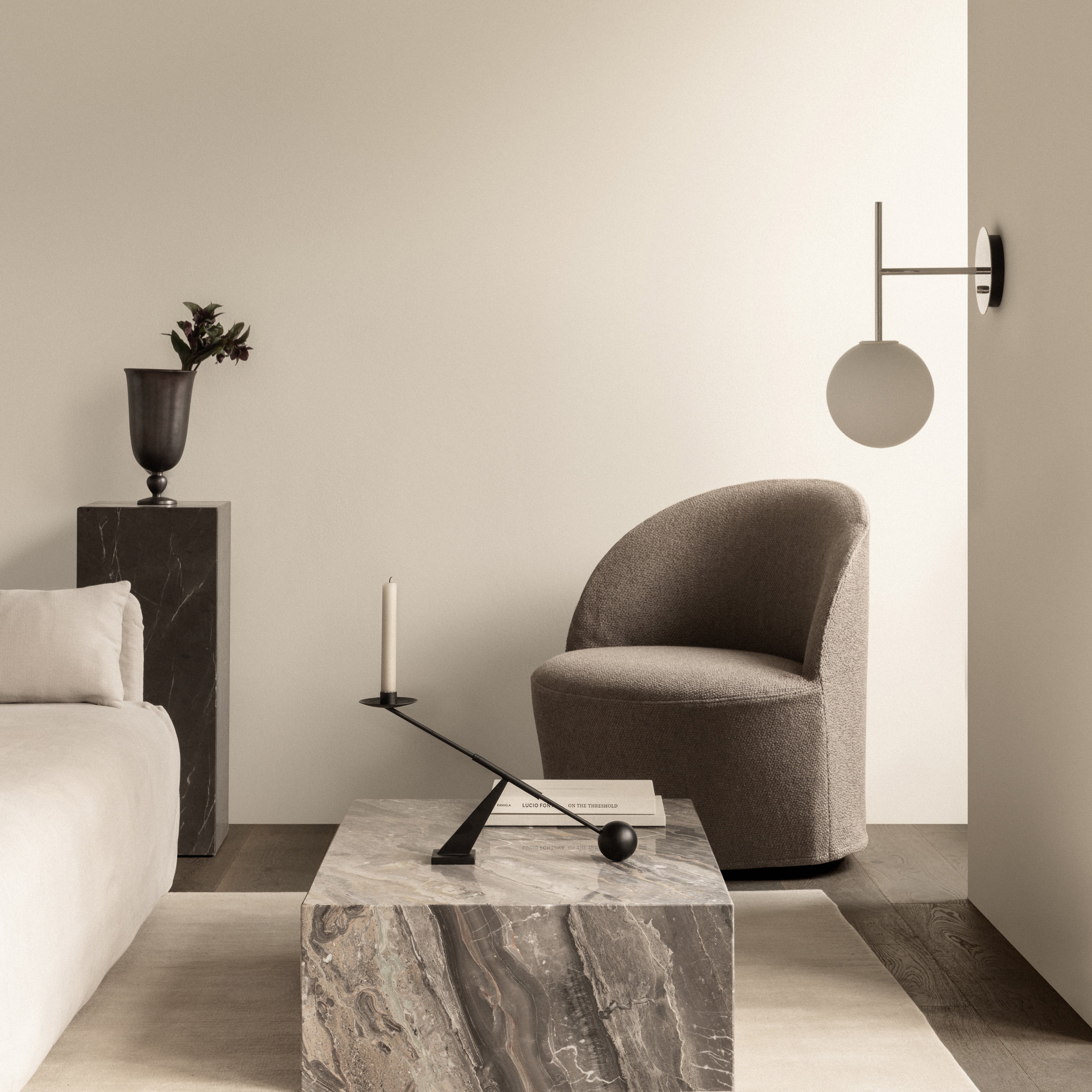 Tearoom Lounge Chair with Loose Cover: Swivel with Return