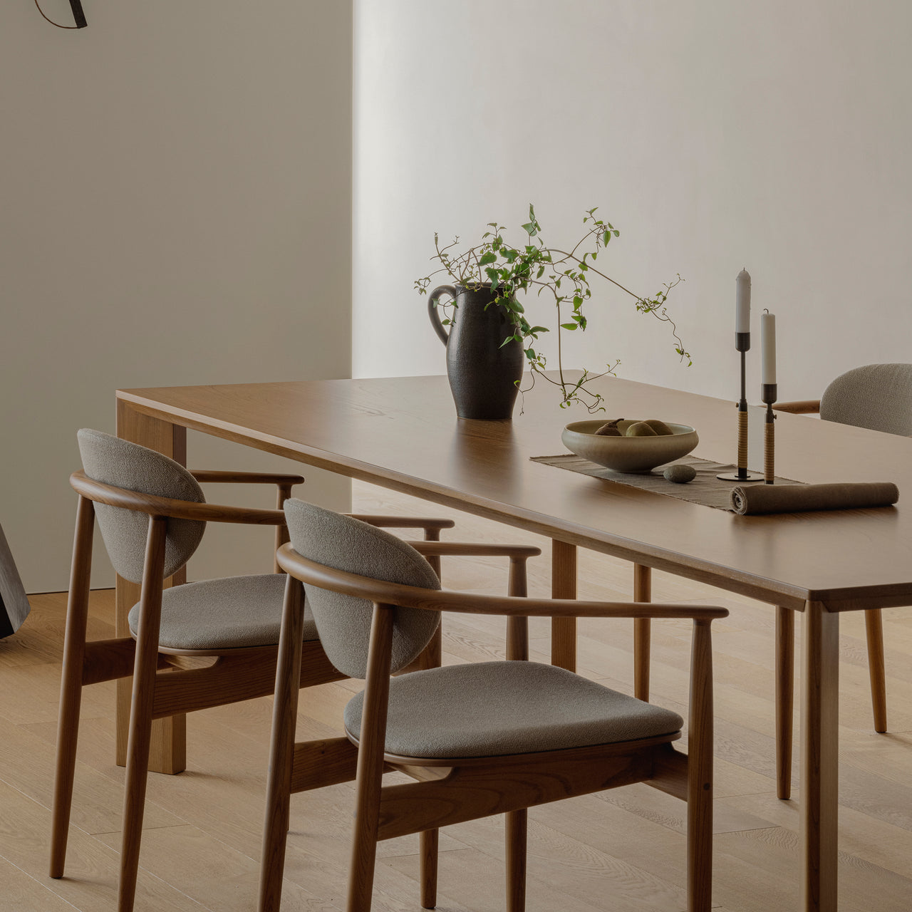 Azabu Hills Dining Chair A-DC04: LS