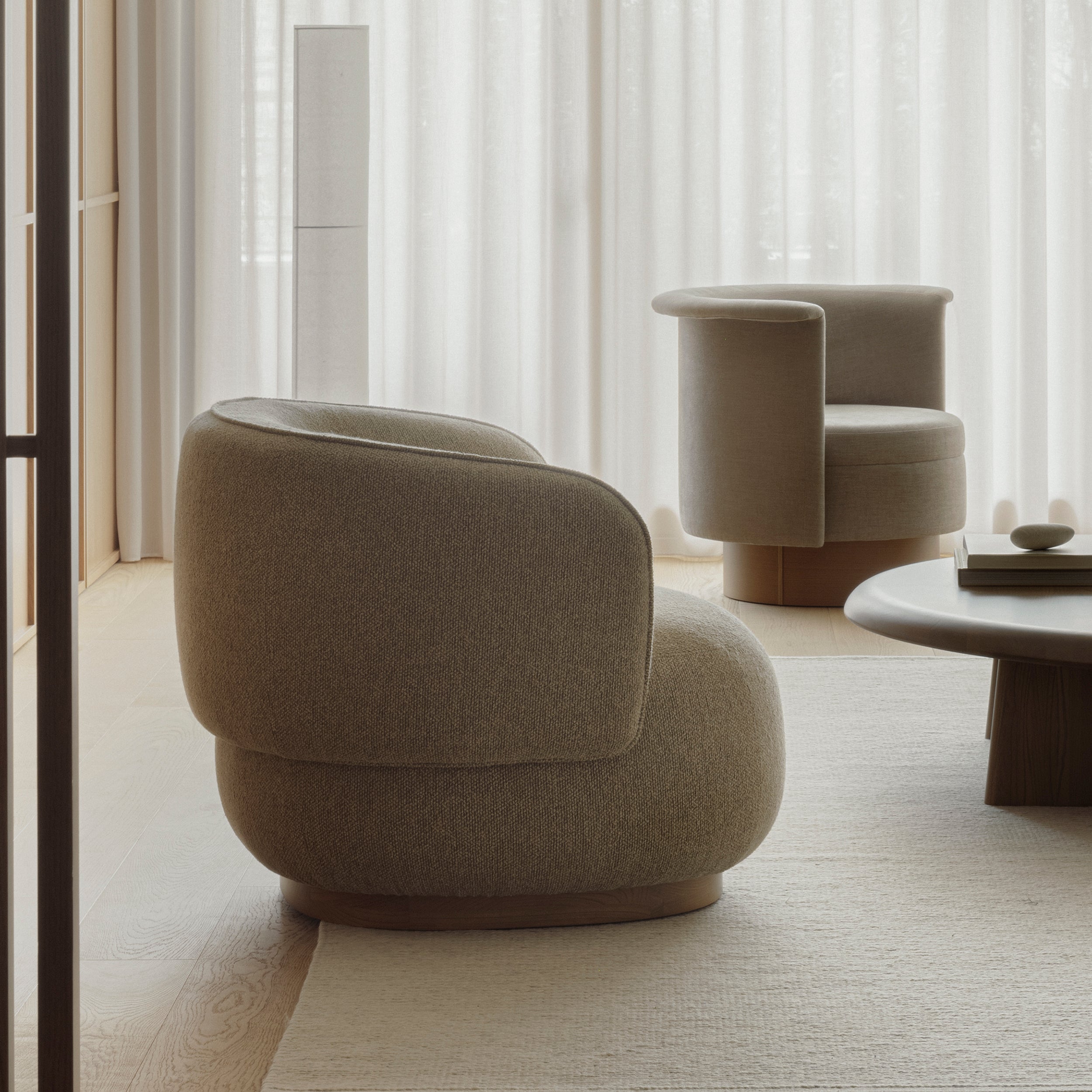 Azabu Residence 1 Seater Sofa A-S02: LS
