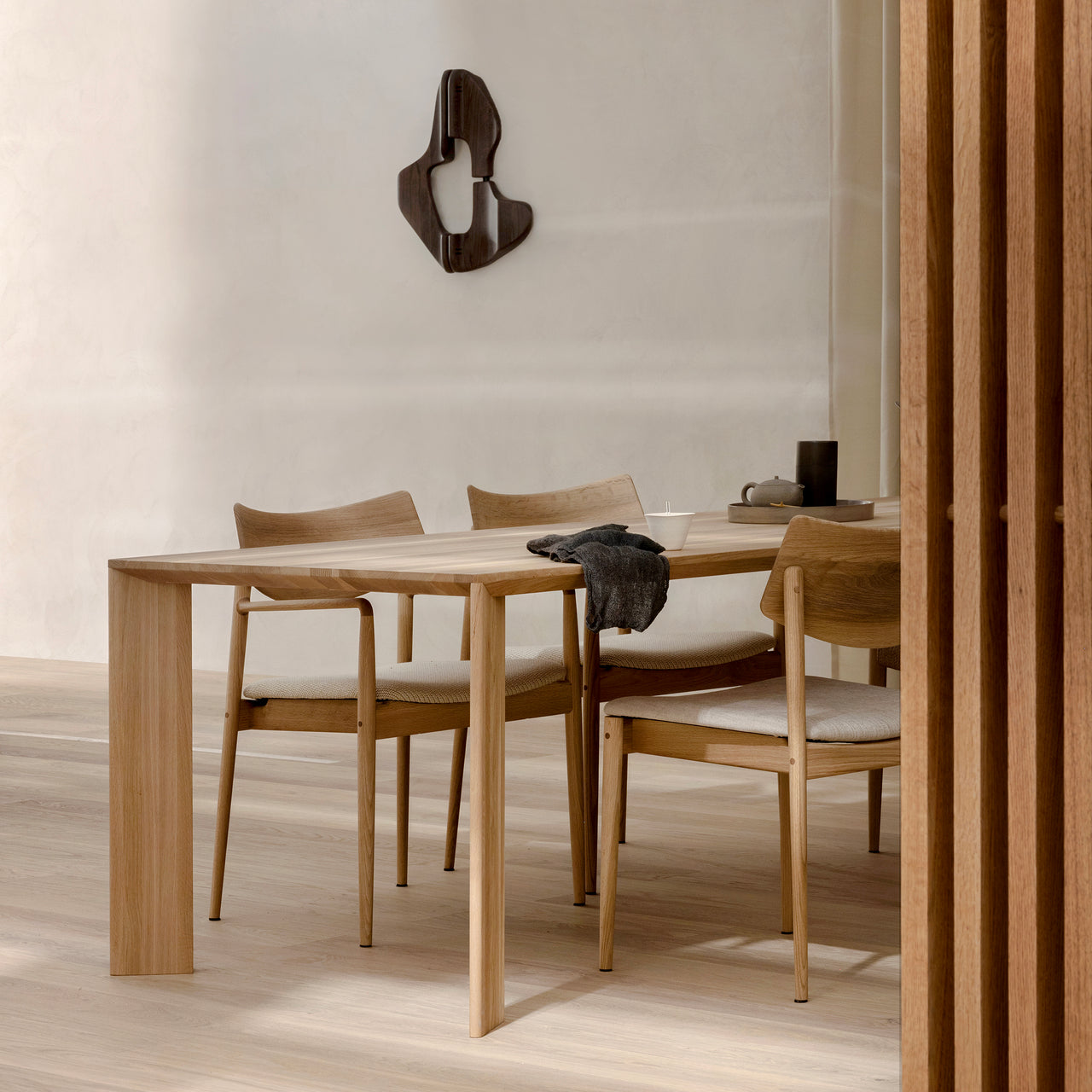 Azabu Residence Dining Table A-DT02: LS
