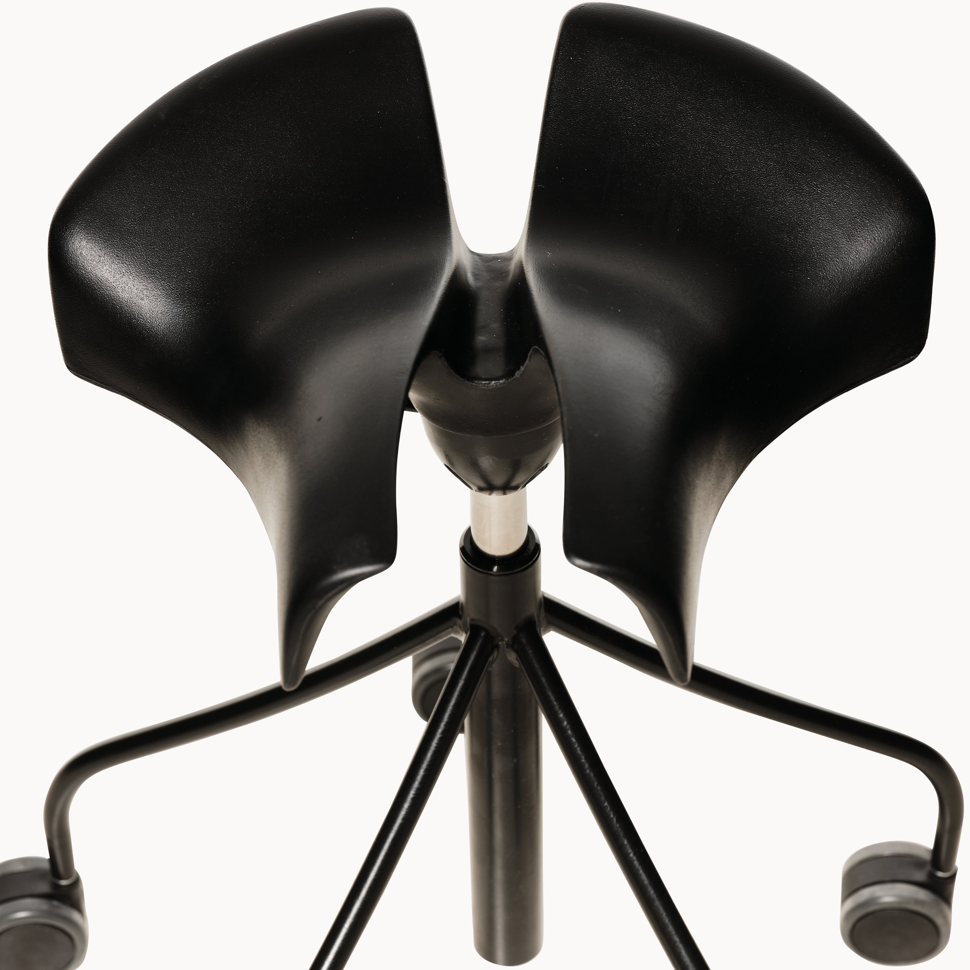 Binaria Adjustable Stool