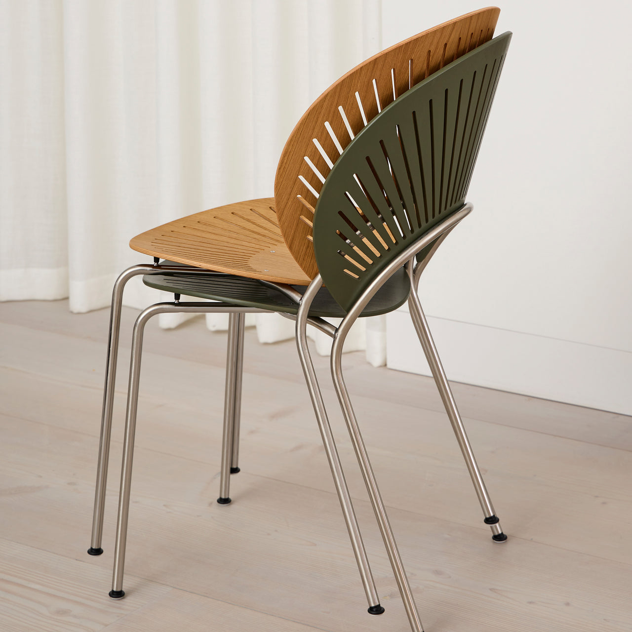 Trinidad Chair: Stacking