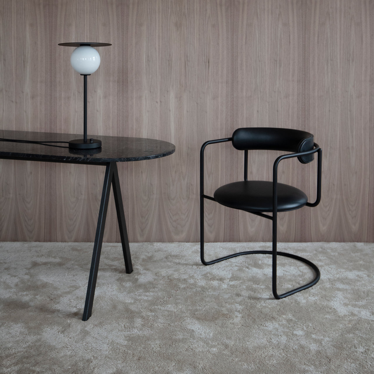 FF Chair: Cantilever