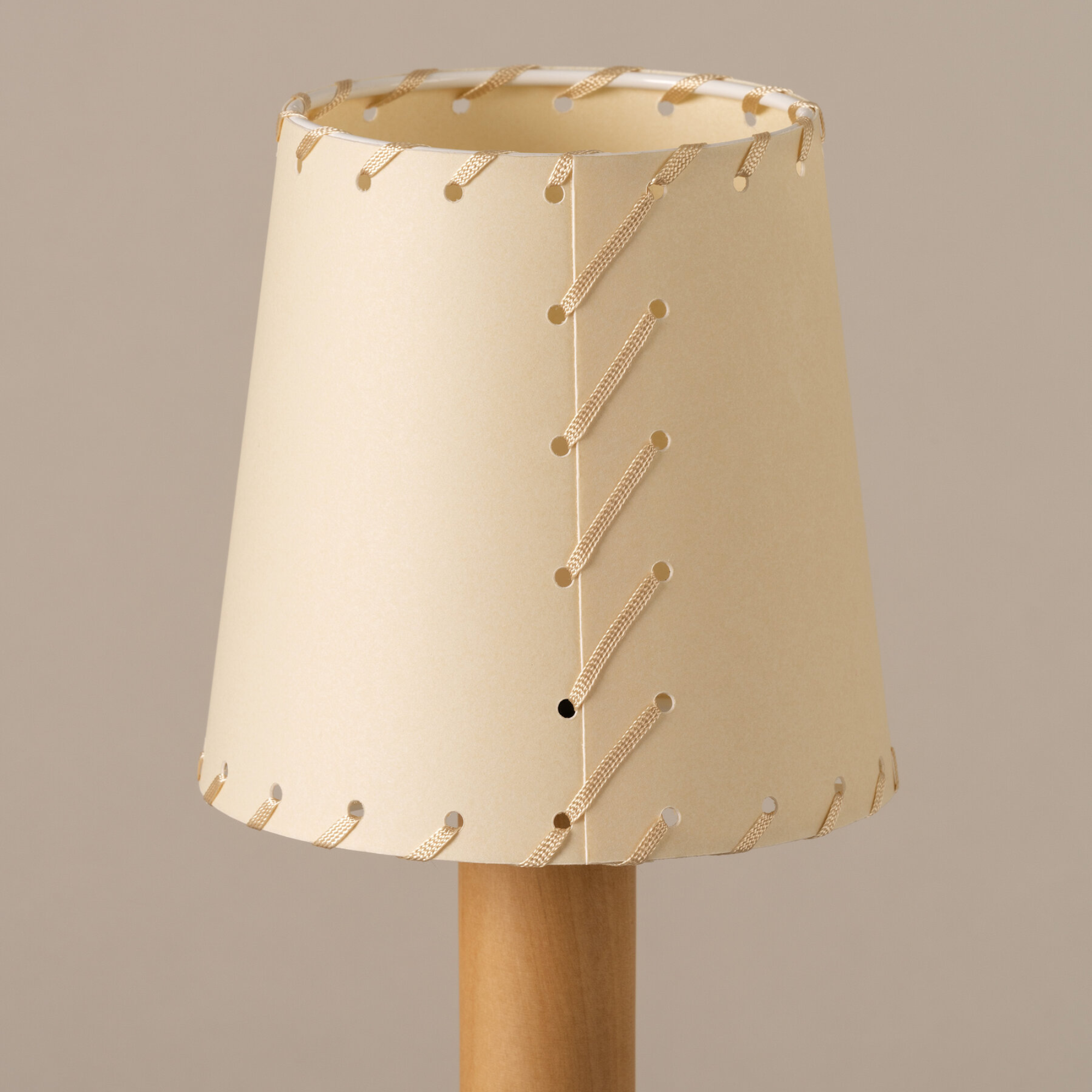 Básica Mínima Batería Portable Table Lamp
