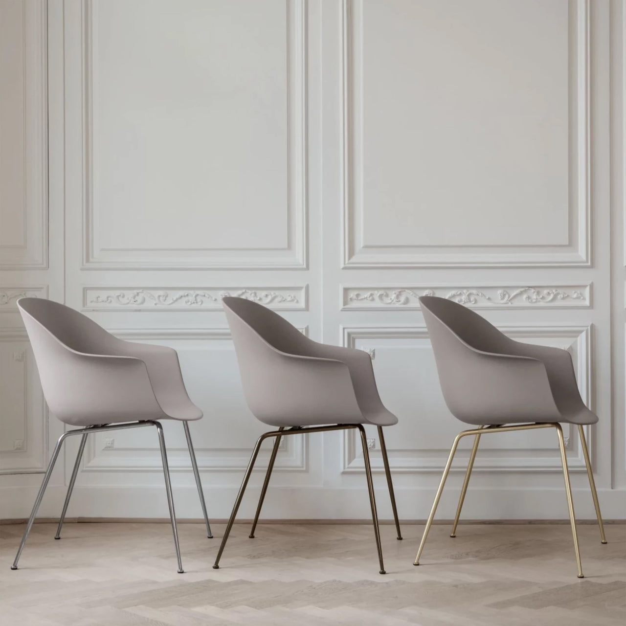 Bat Dining Chair: Conic Base + LS