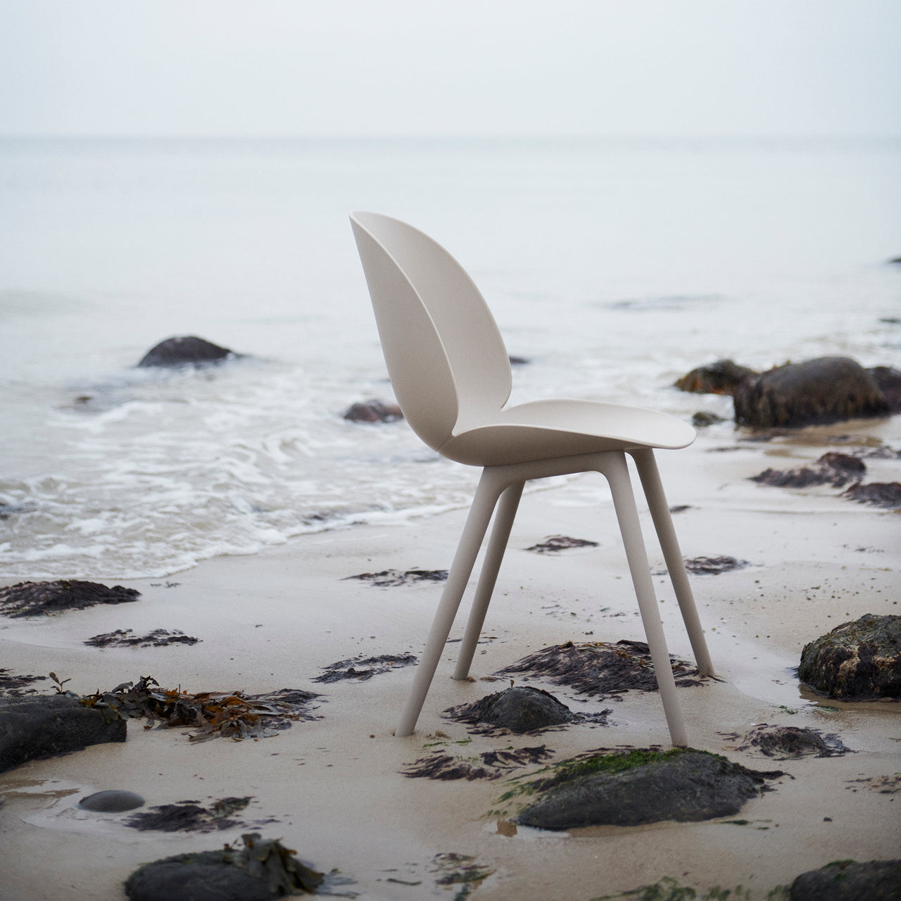 Beetle Outdoor Dining Chair: Plastic Base