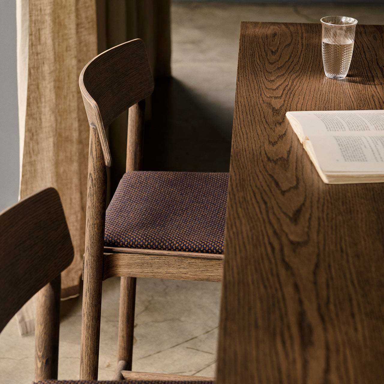 Betty Bar + Counter Chair TK17 + TK14 + LS