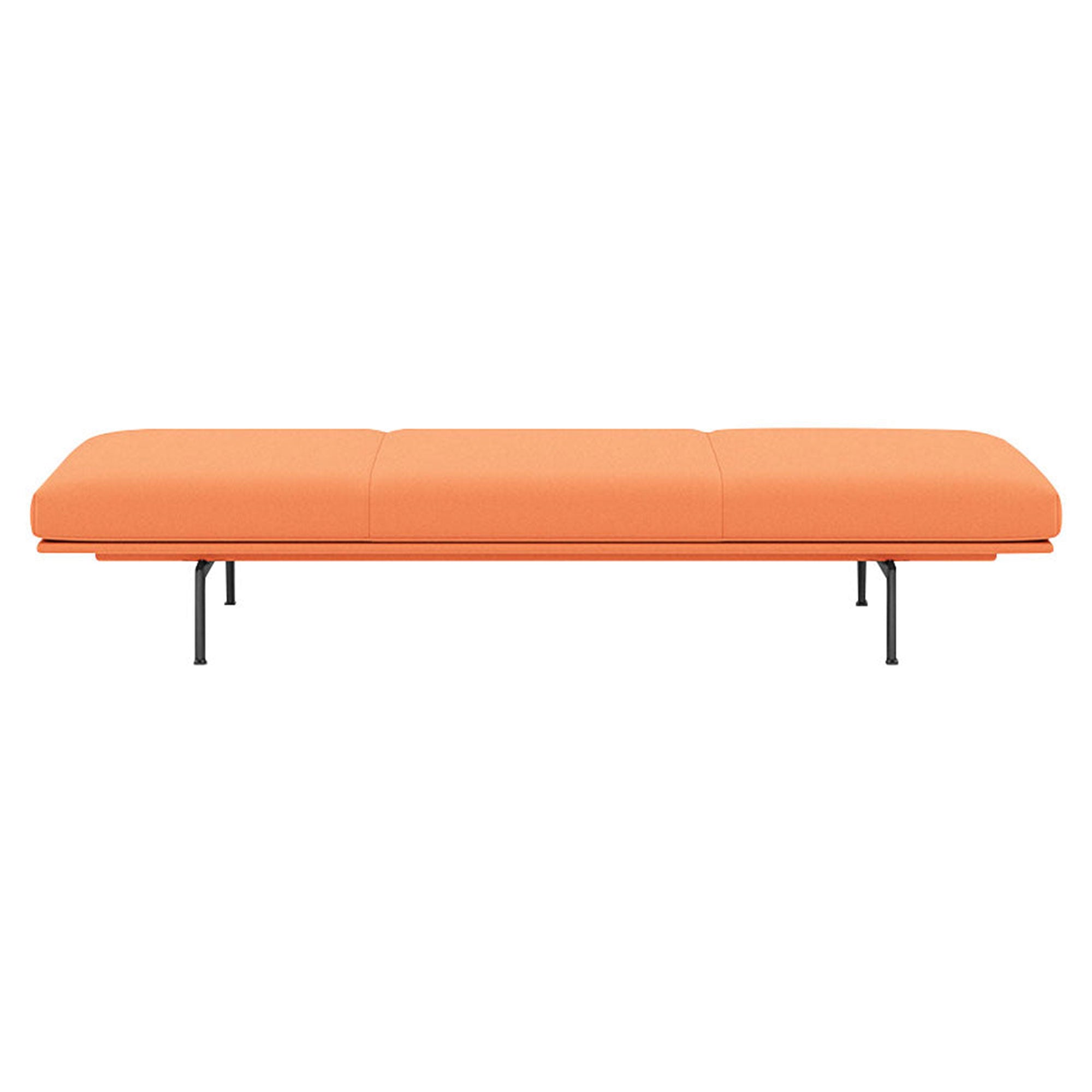 Outline Daybed: Black