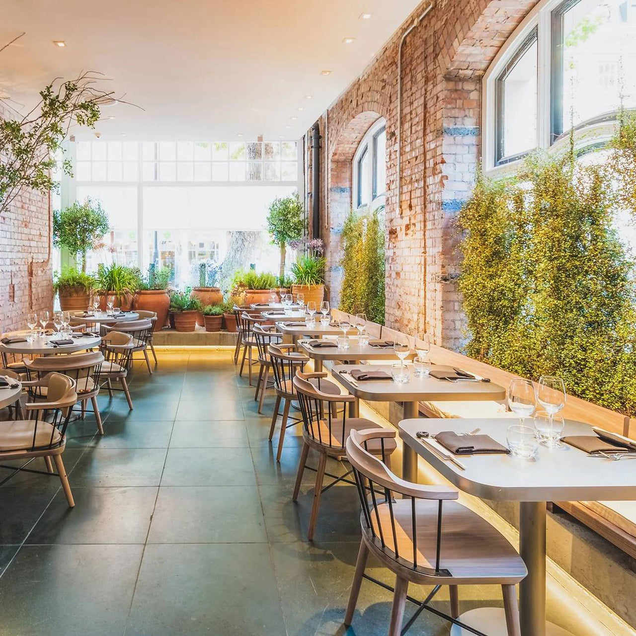 Exchange Lounge Chair