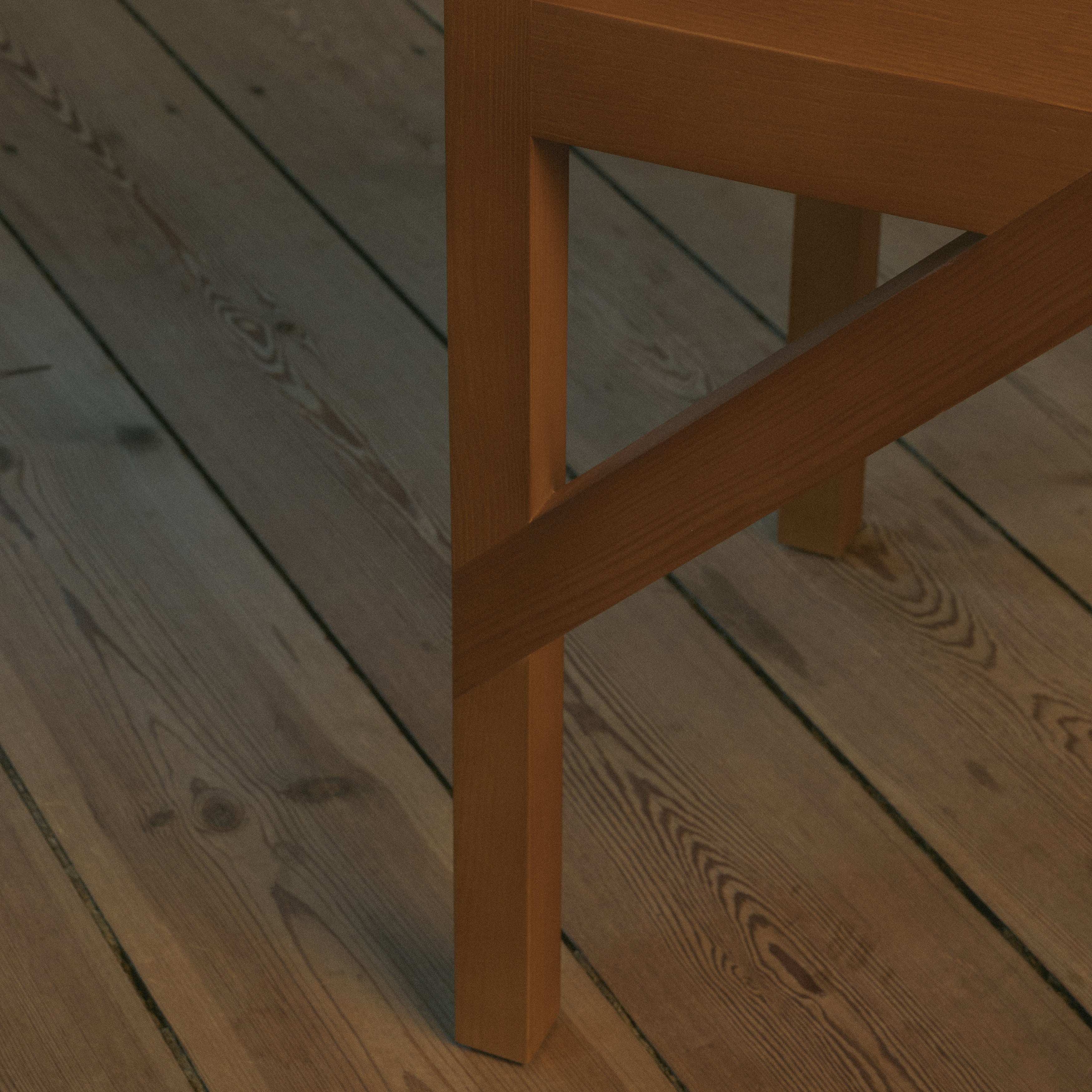 Bracket Chair: DI