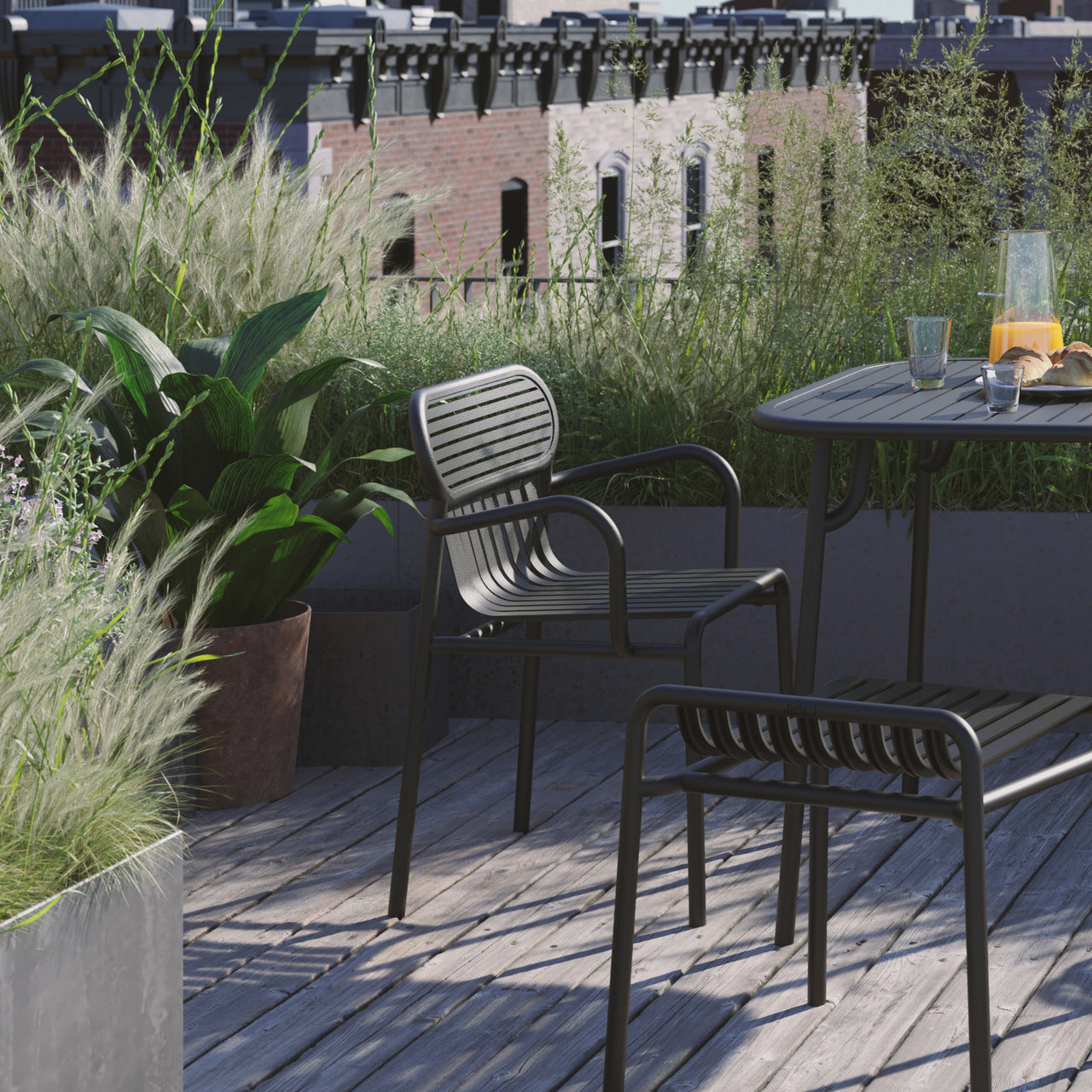 Week-End Stacking Armchair: Set of 2