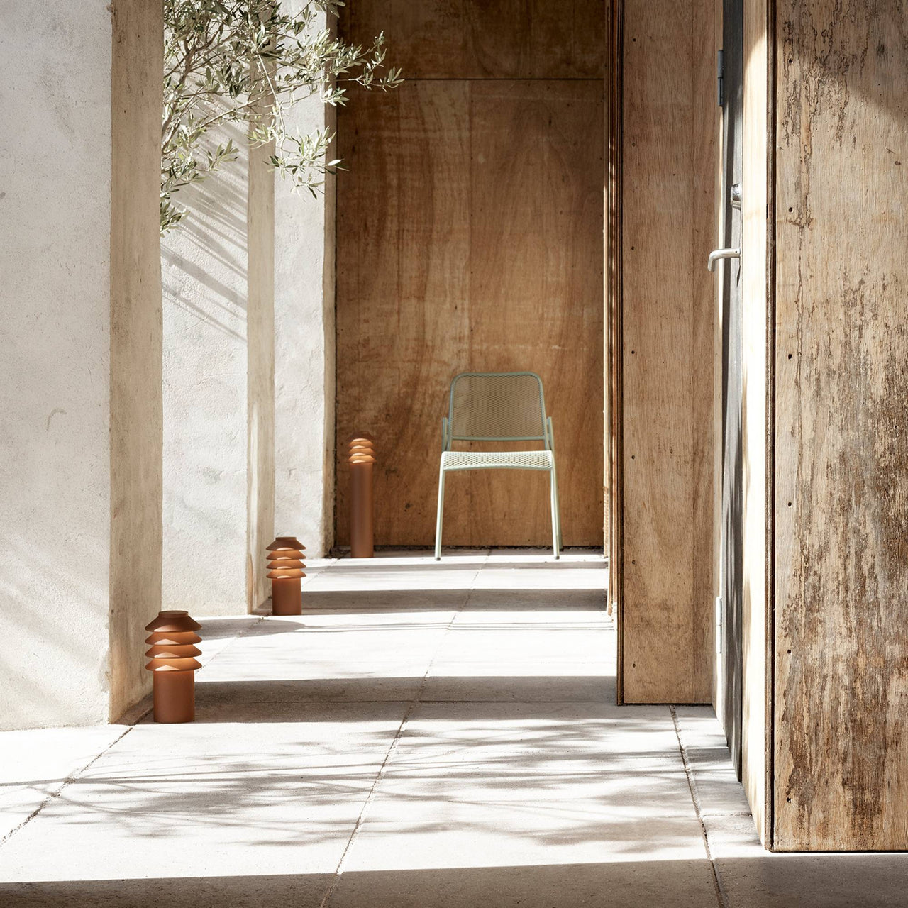 Bysted Garden Bollard Lamp: Short