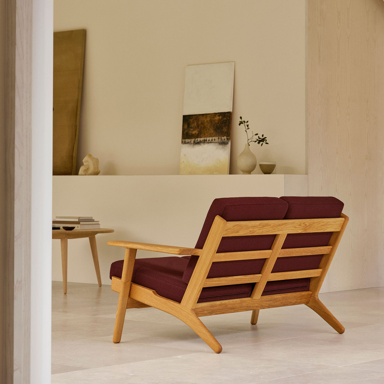 CH292 Sofa with Footstool