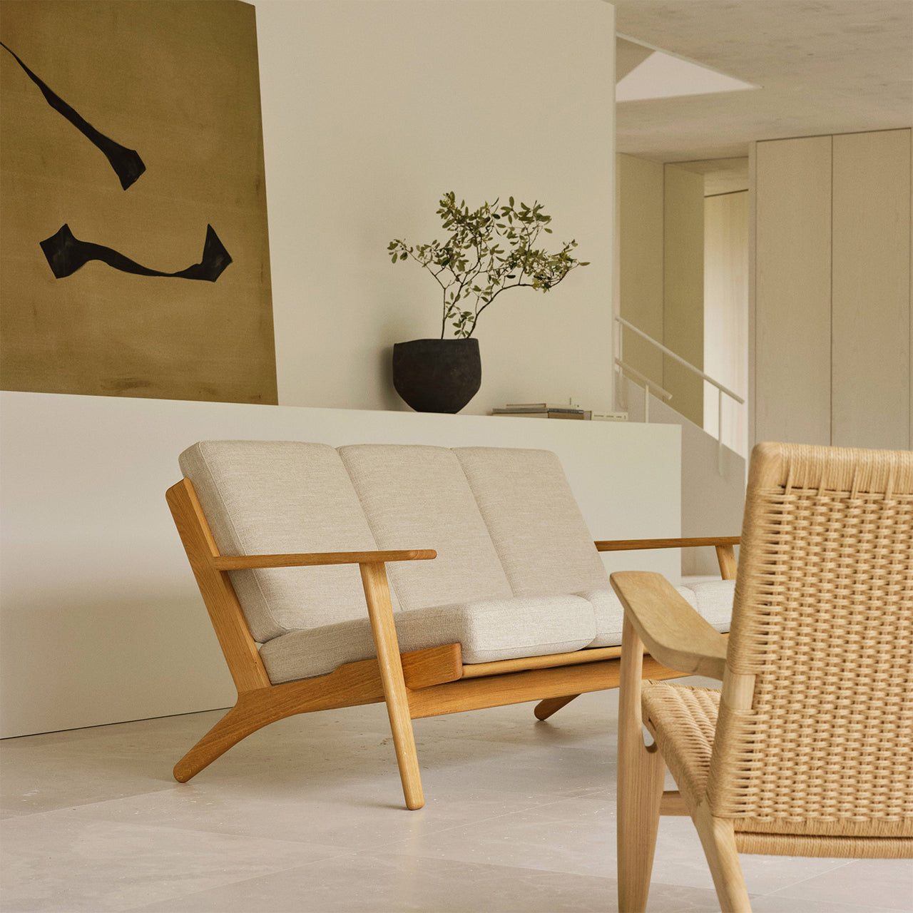 CH293 Sofa with Footstool