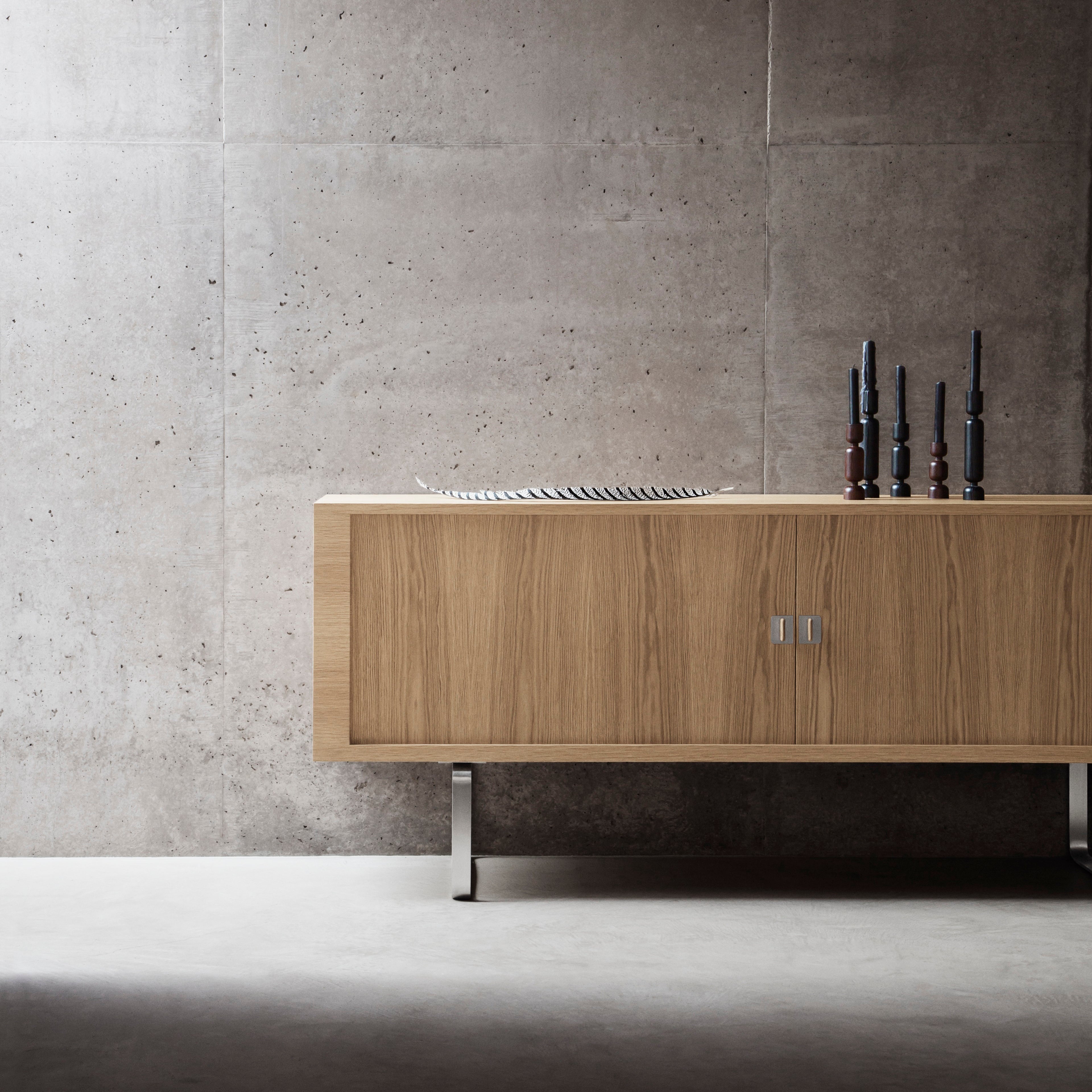 CH825 Credenza: Sled Base