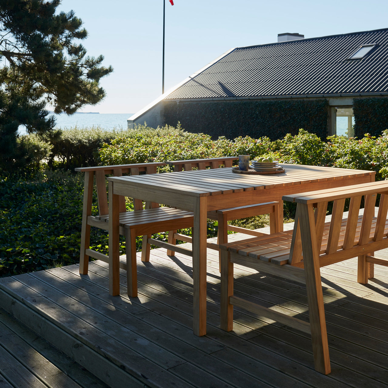 Cadence Bench