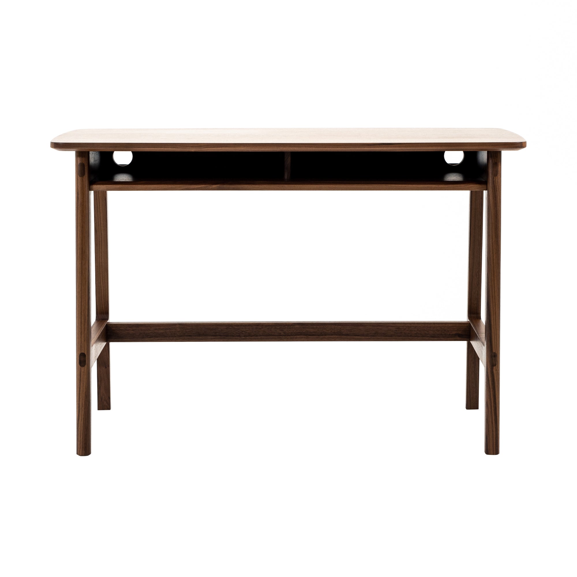 Dulwich Desk: Walnut