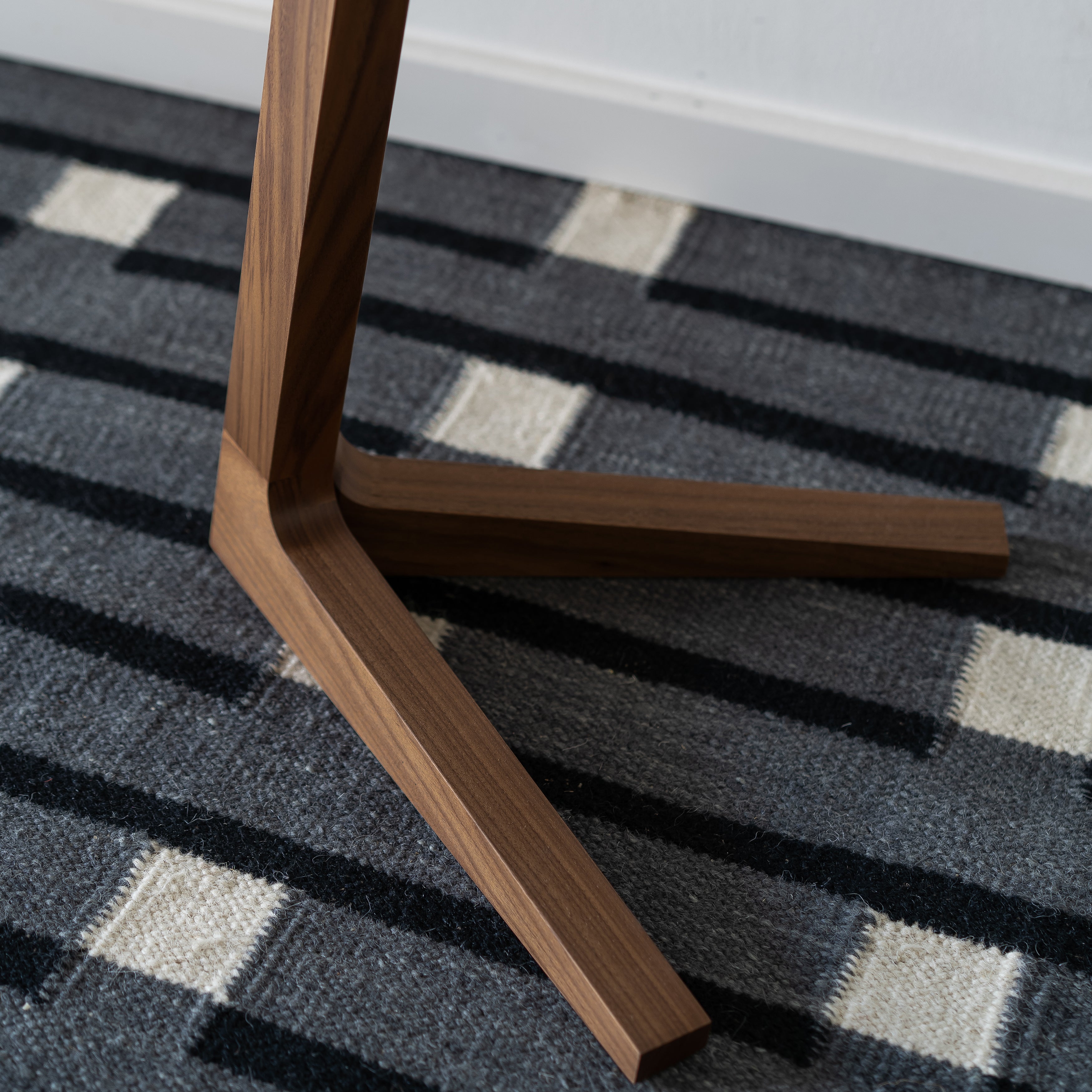 Cross Side Table