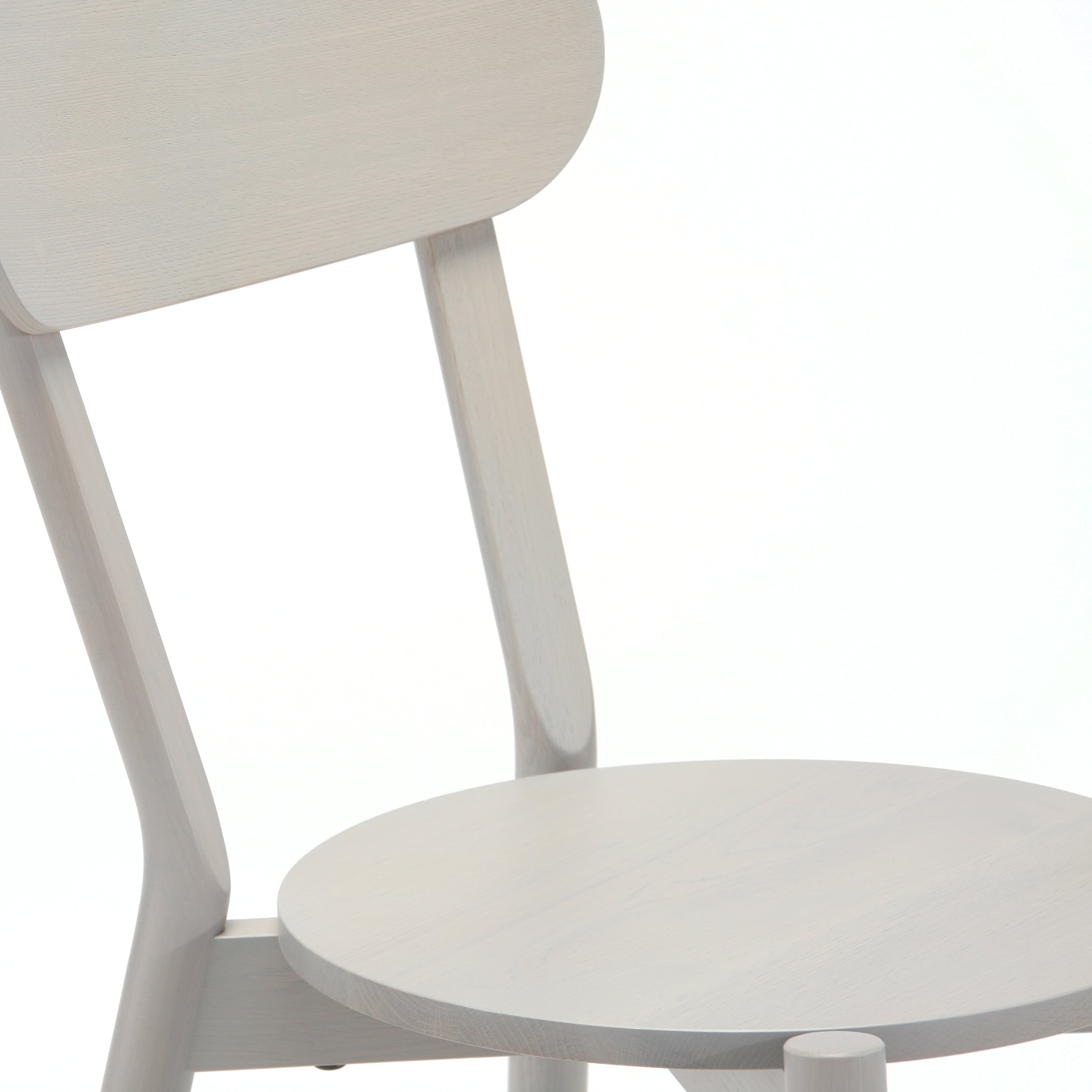 Castor Chair Stacking: DI