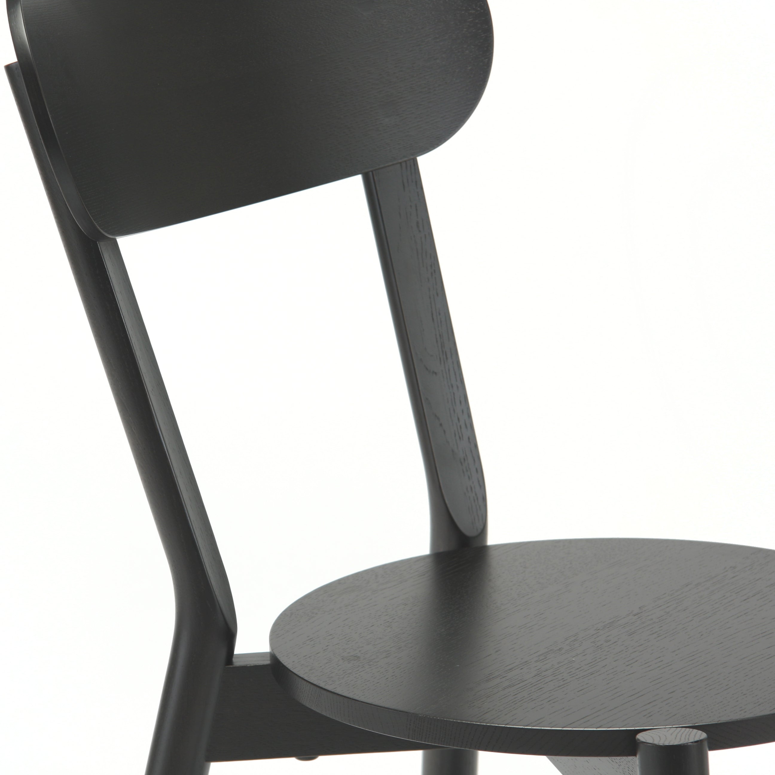 Castor Chair Stacking: DI
