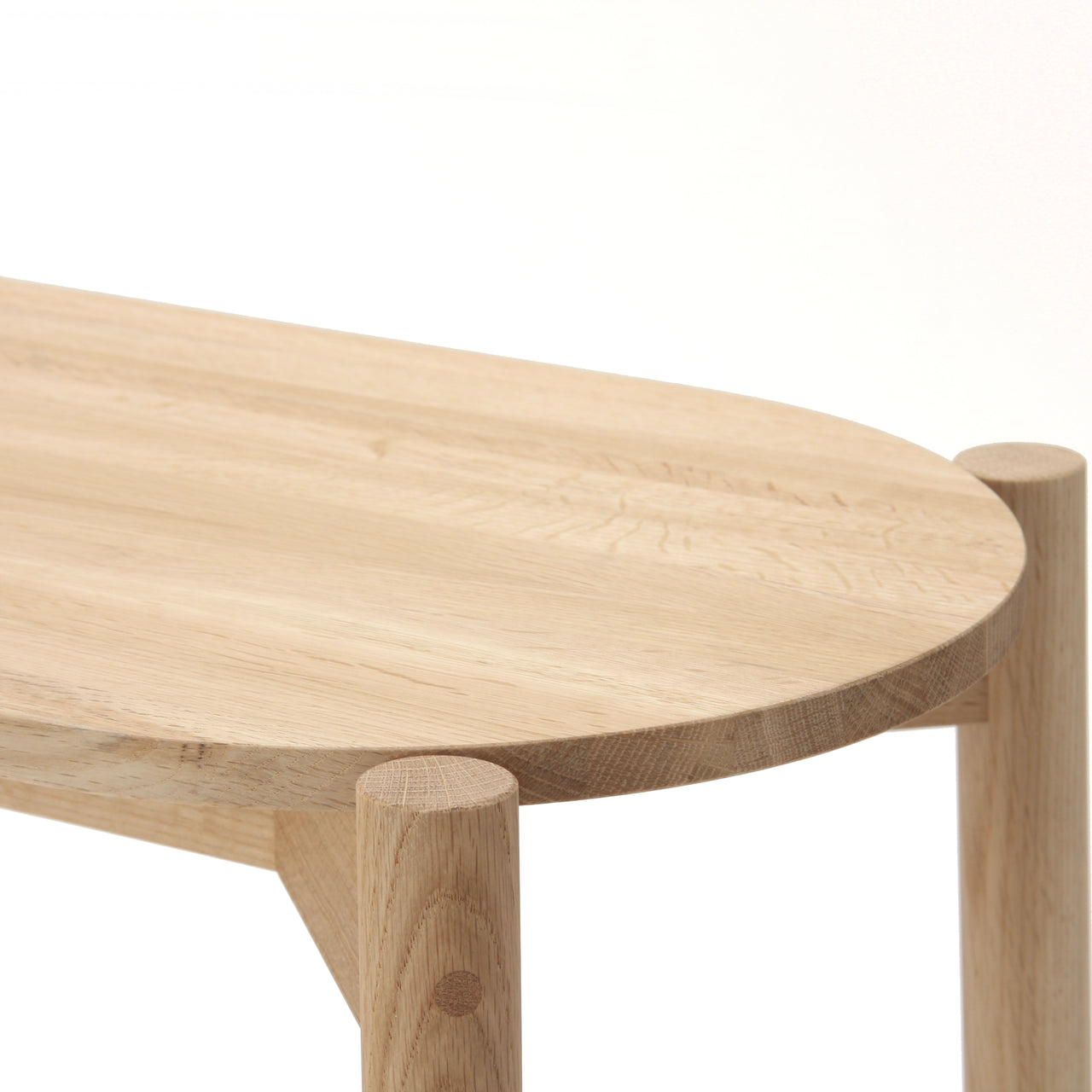 Castor Dining Bench: DI