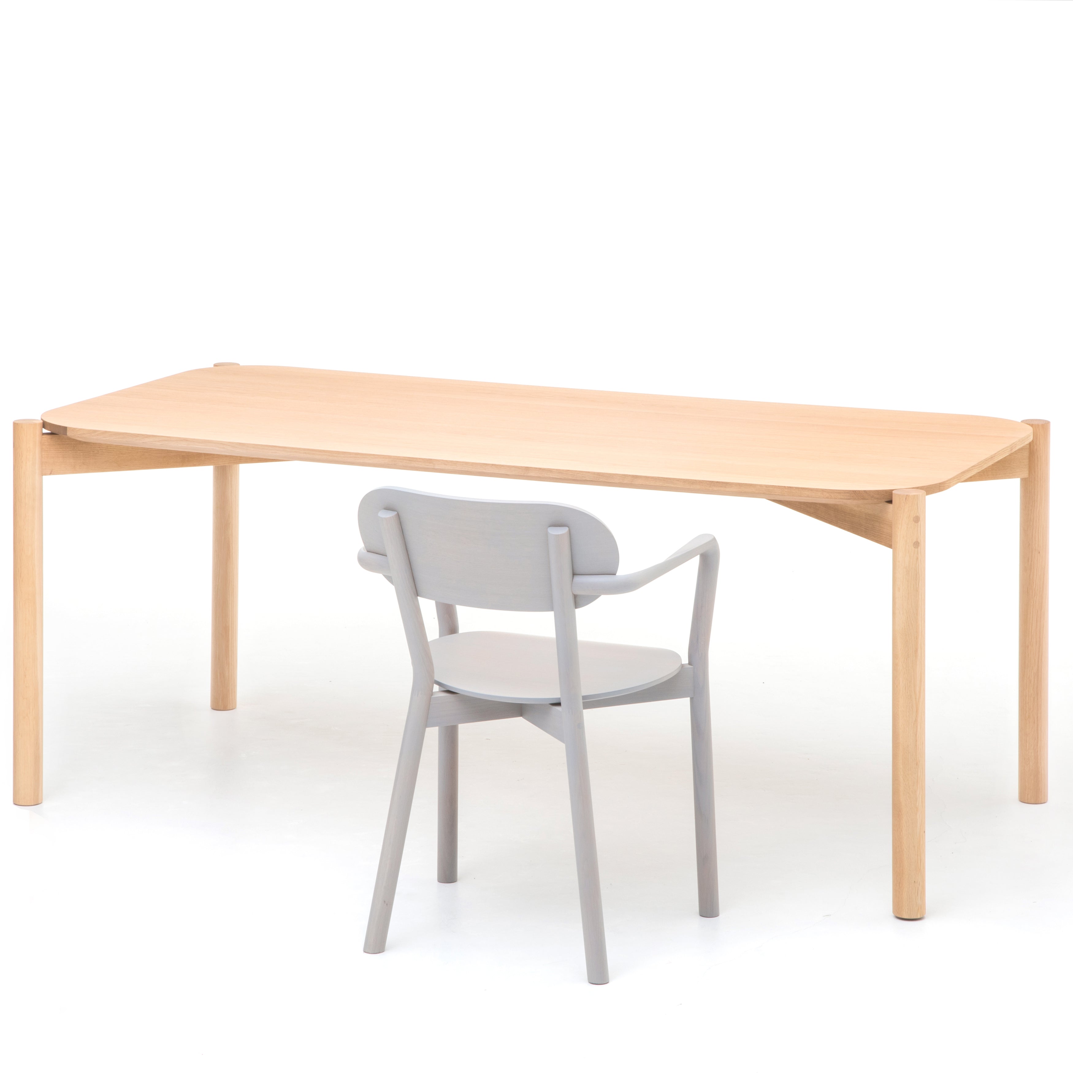 Castor Dining Table: LS