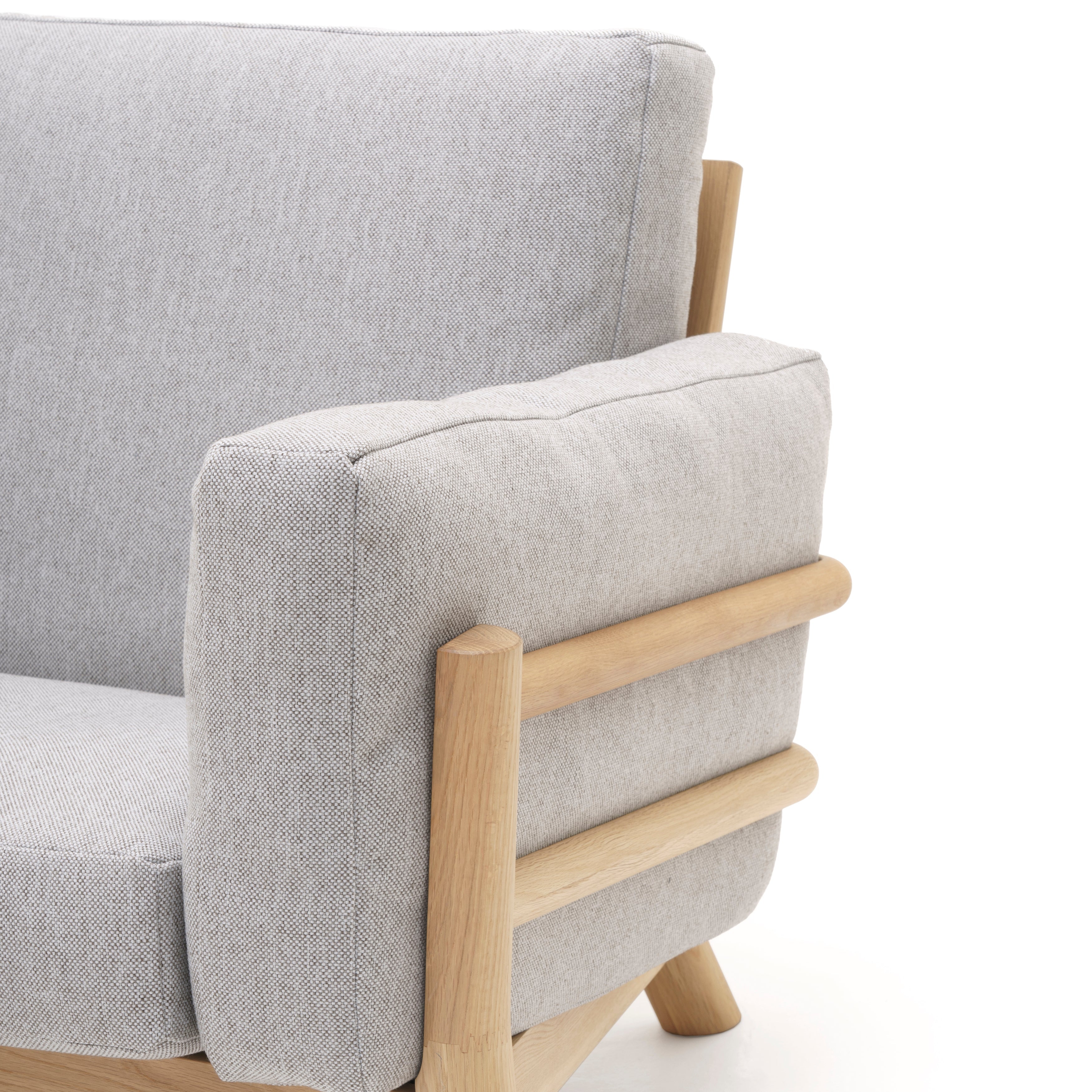 Castor Sofa 1 Seater: DI