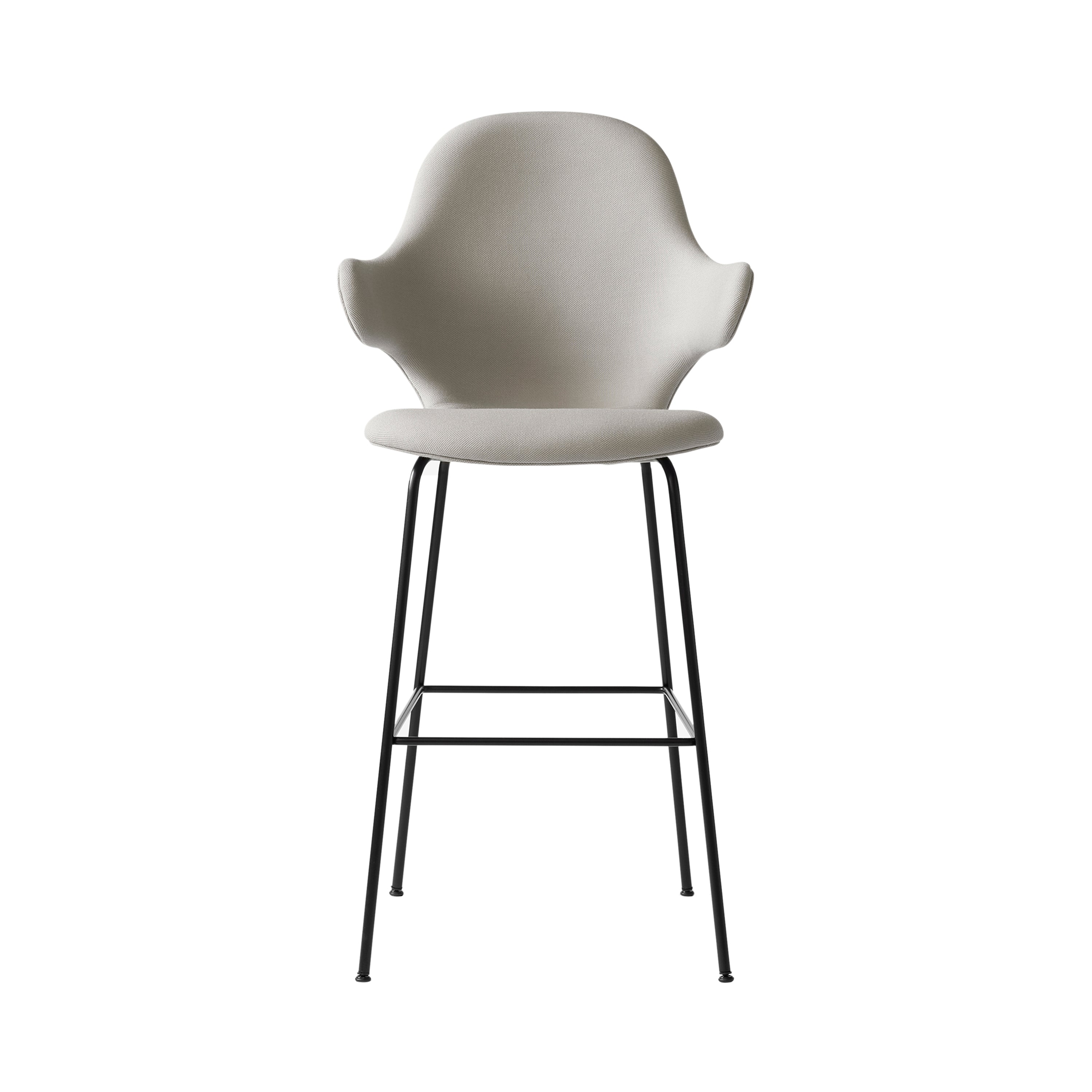 Catch Bar (JH17) + Counter (JH16) Chair: Bar (JH17)