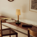 Básica Mínima Batería Portable Table Lamp