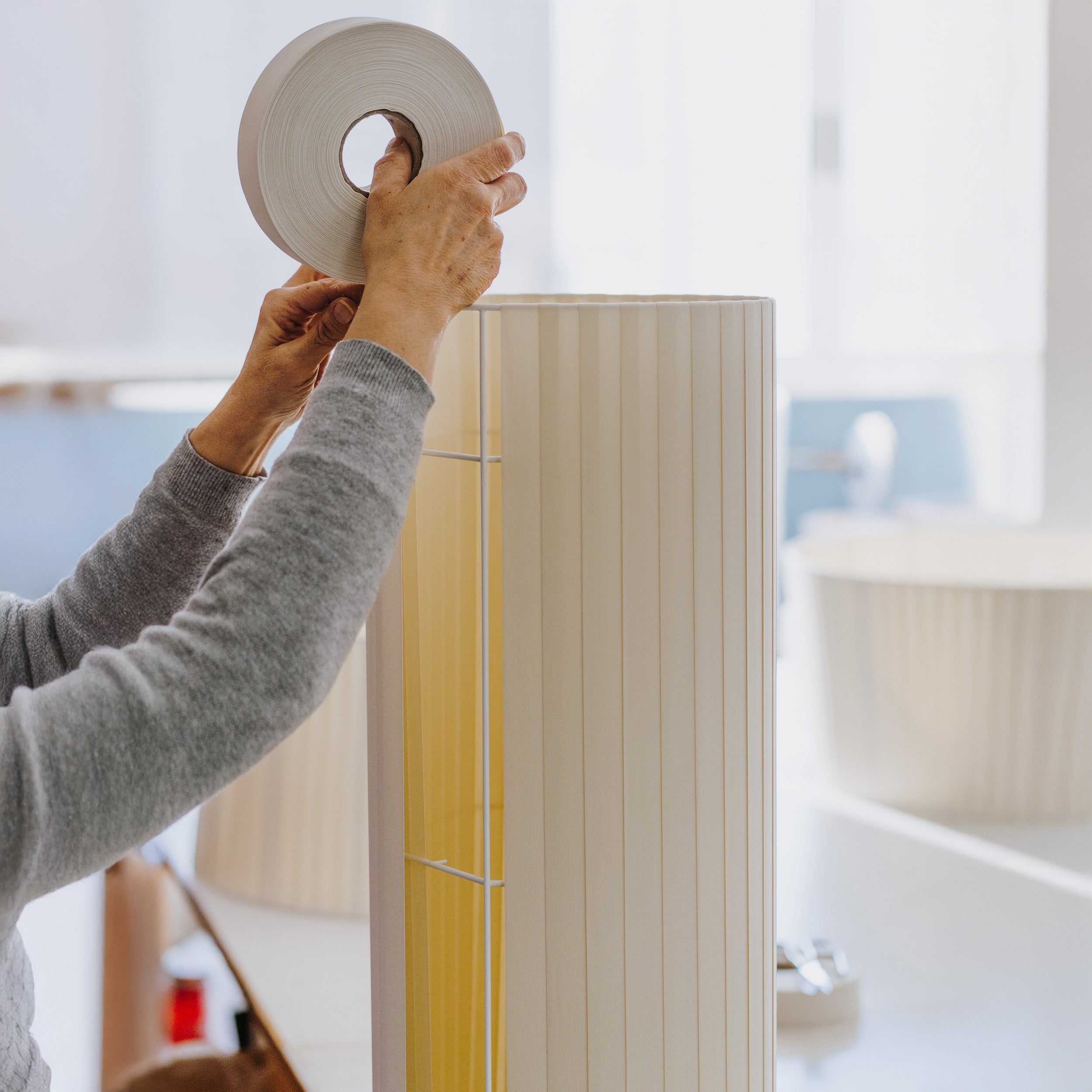 Dórica Floor Lamp