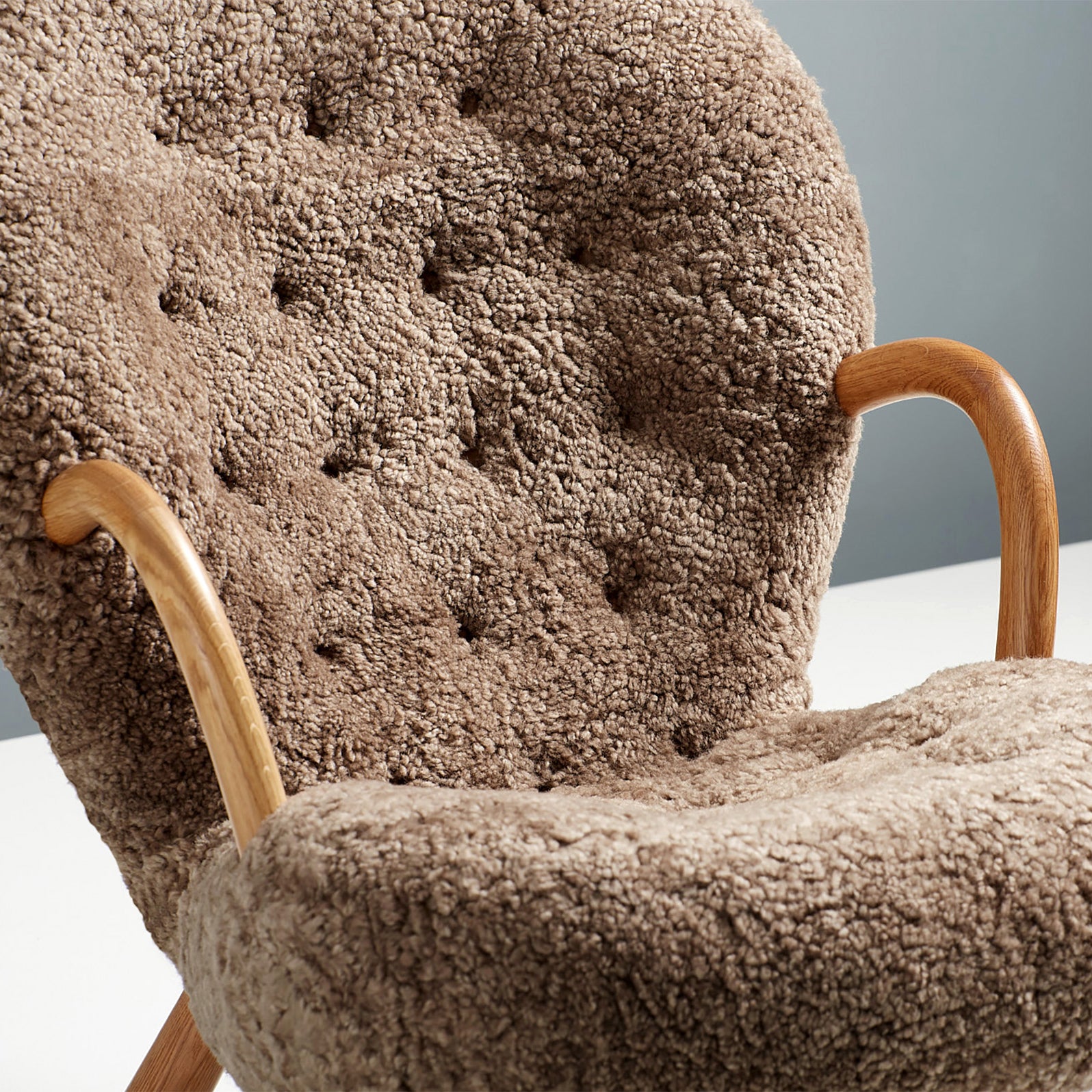 Clam Chair: DI