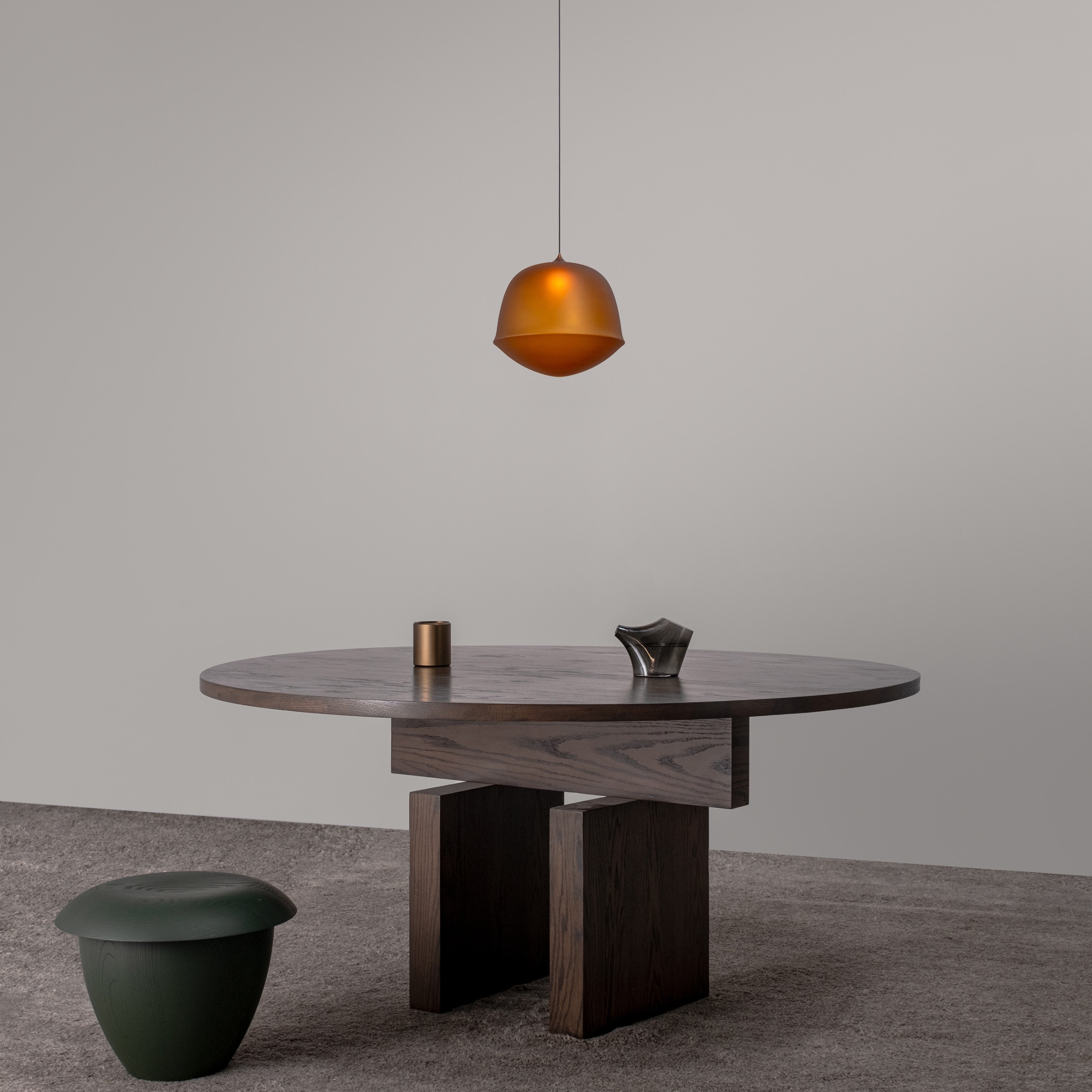 Contour Pendant Light: LS