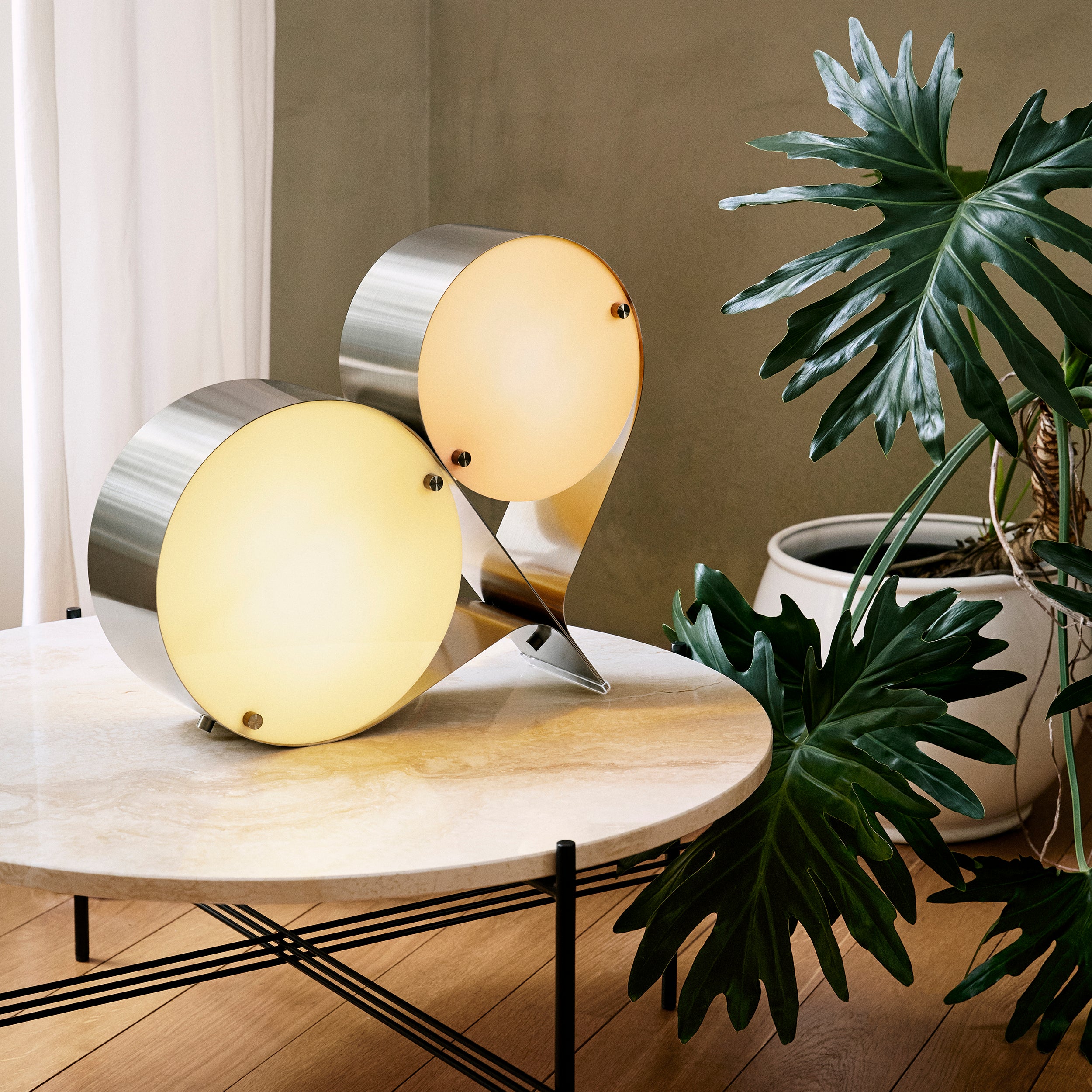 Coppia Table Lamp: LS